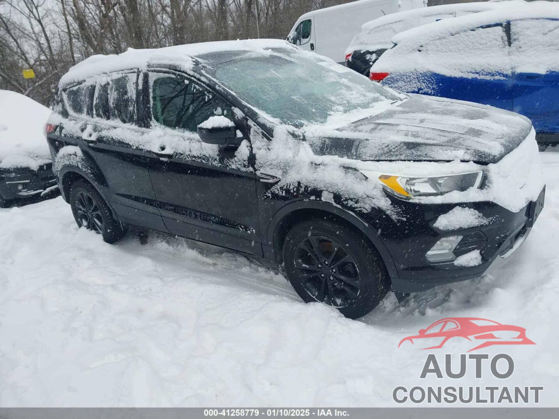 FORD ESCAPE 2018 - 1FMCU9GD1JUA12551