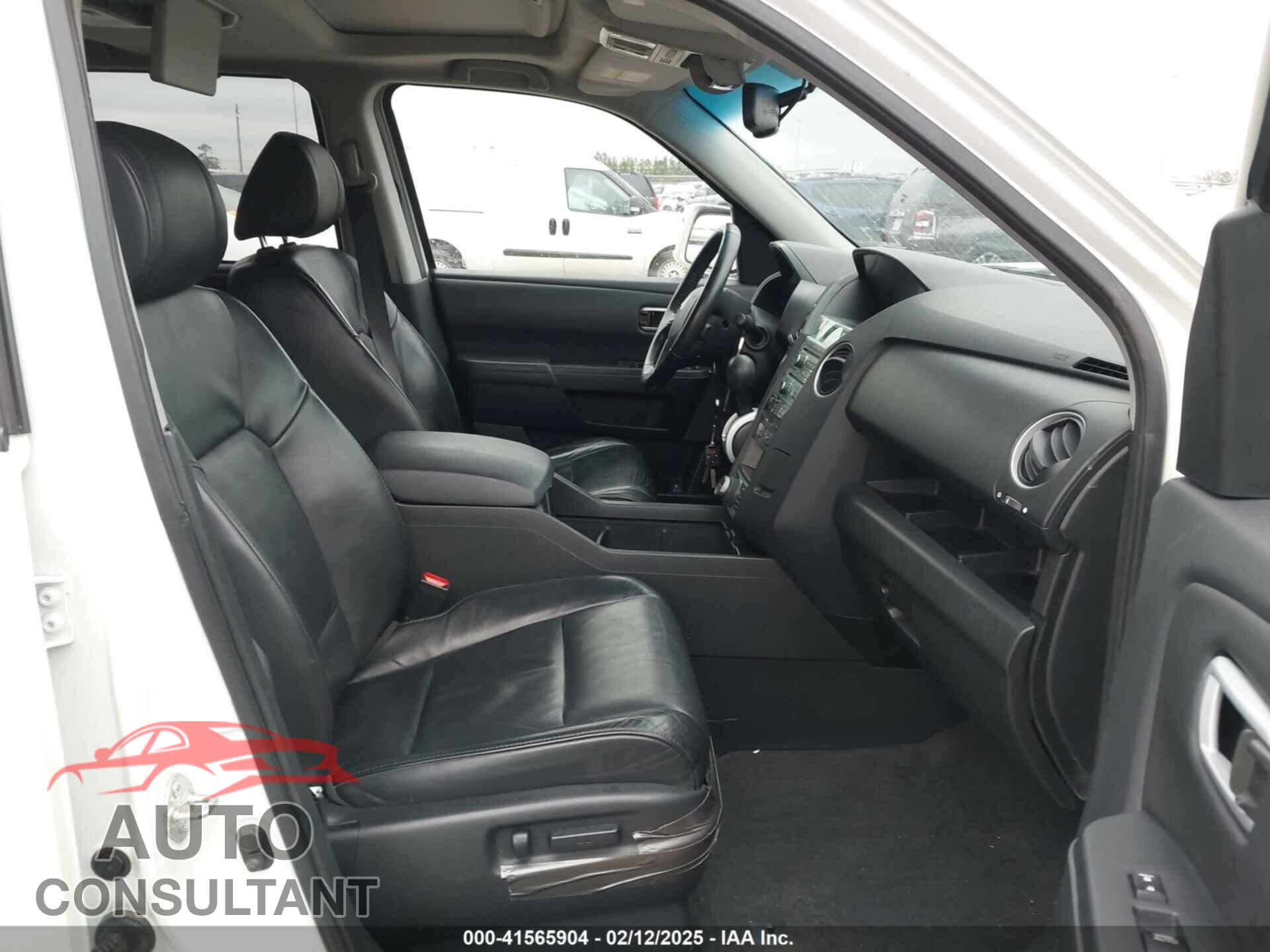 HONDA PILOT 2011 - 5FNYF3H92BB024794