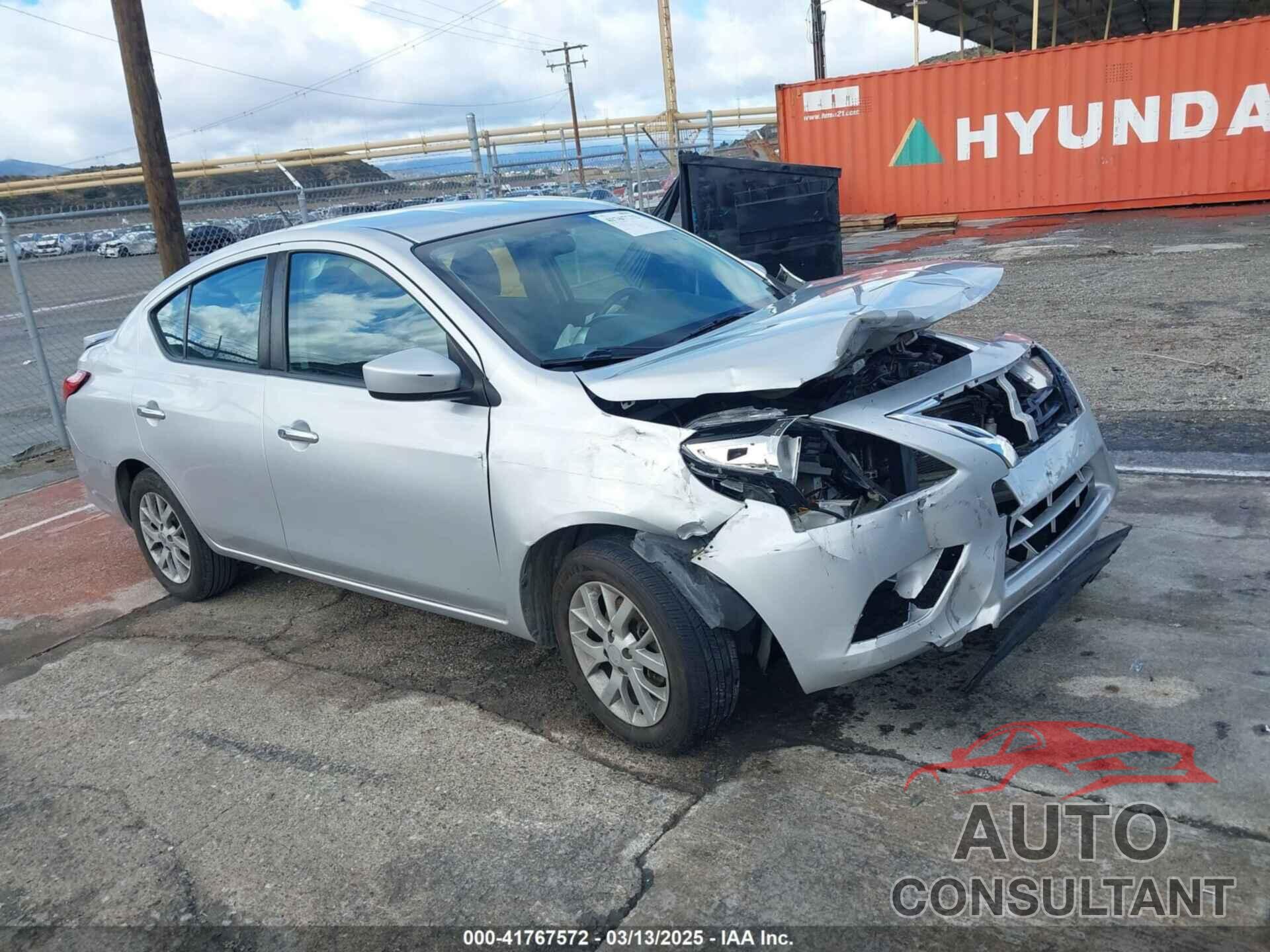 NISSAN VERSA 2019 - 3N1CN7AP9KL824218
