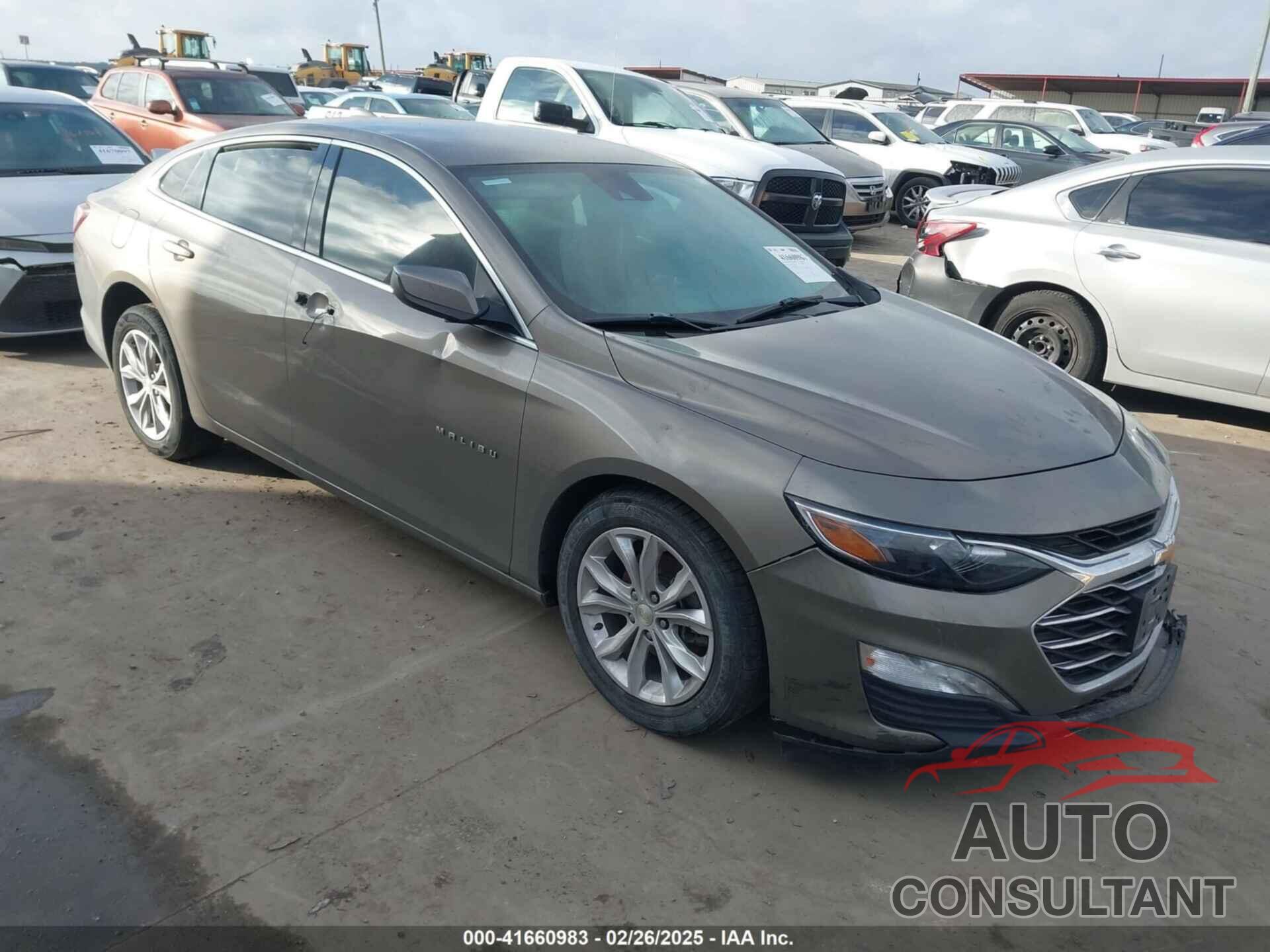 CHEVROLET MALIBU 2020 - 1G1ZD5ST4LF023811
