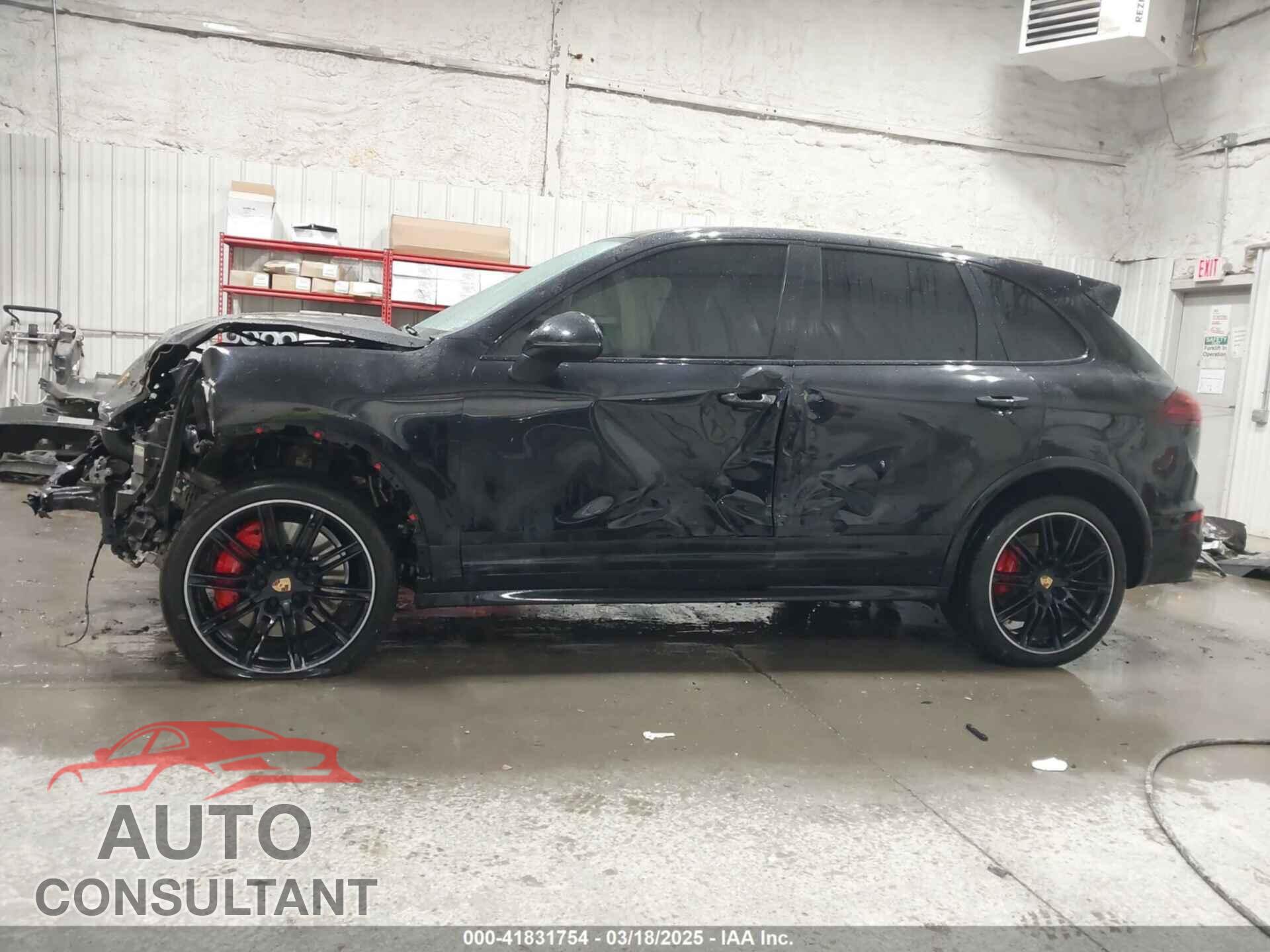 PORSCHE CAYENNE 2016 - WP1AD2A24GLA75425