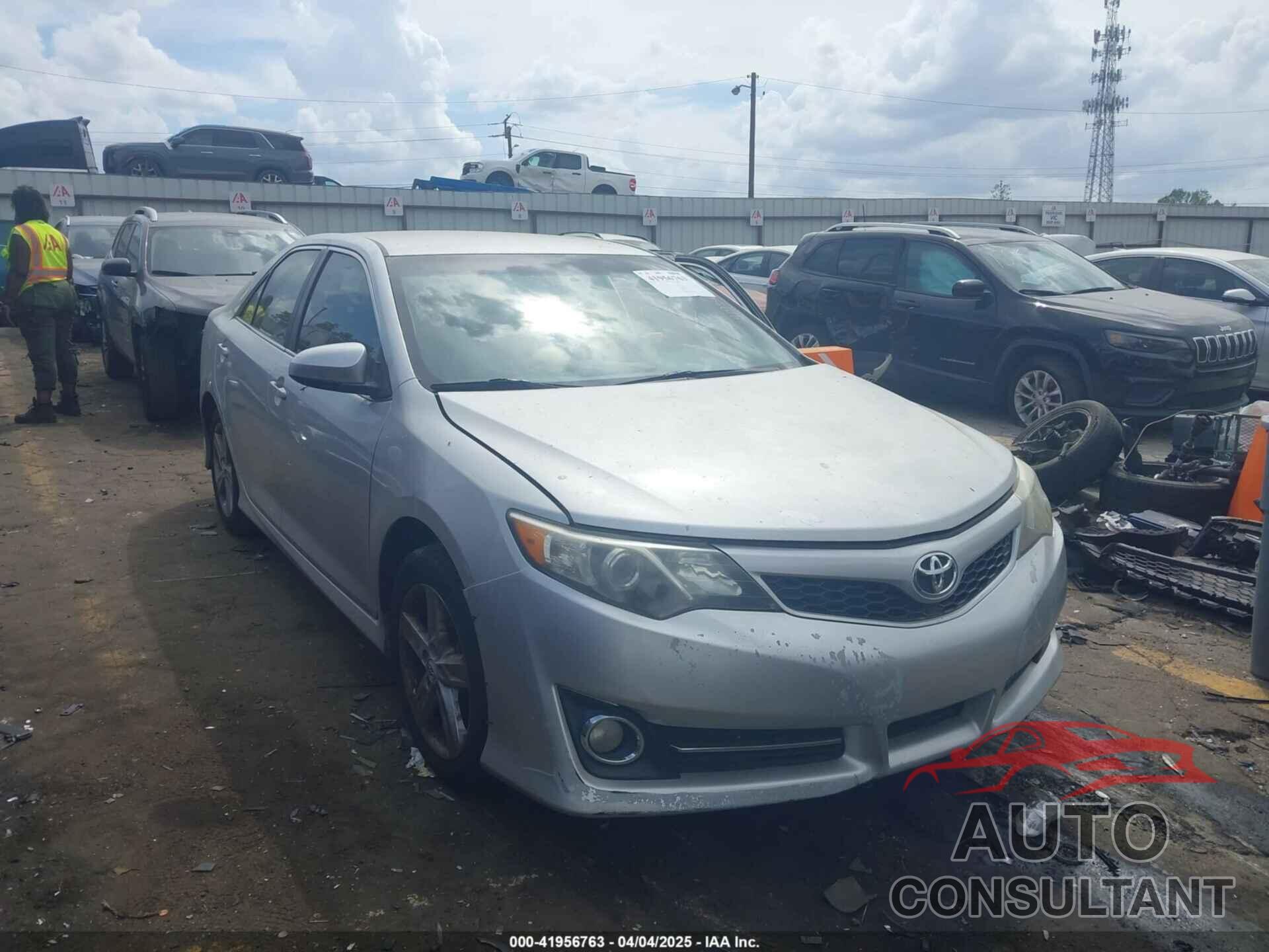 TOYOTA CAMRY 2012 - 4T1BF1FK8CU052197