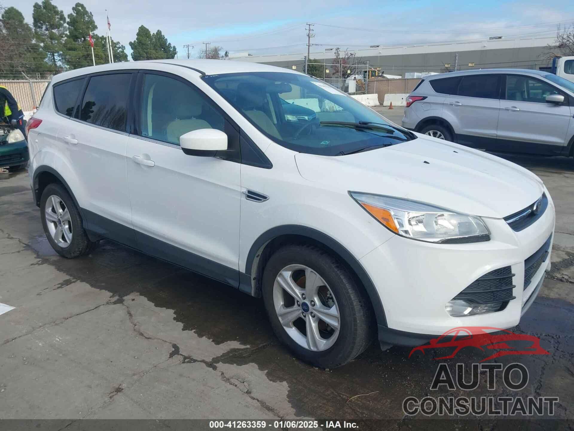 FORD ESCAPE 2013 - 1FMCU0GX5DUD39593