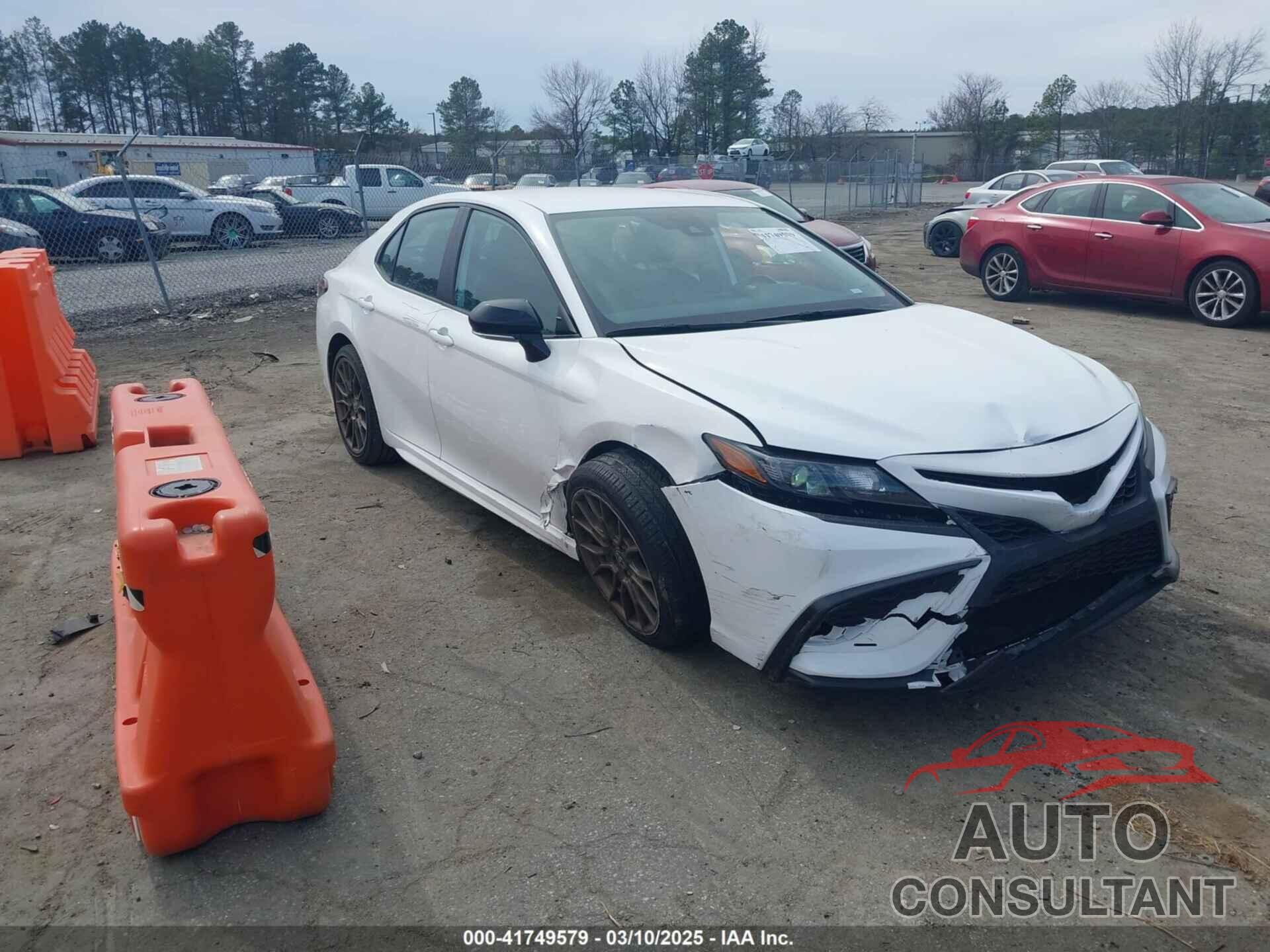 TOYOTA CAMRY 2023 - 4T1T11AK1PU087518