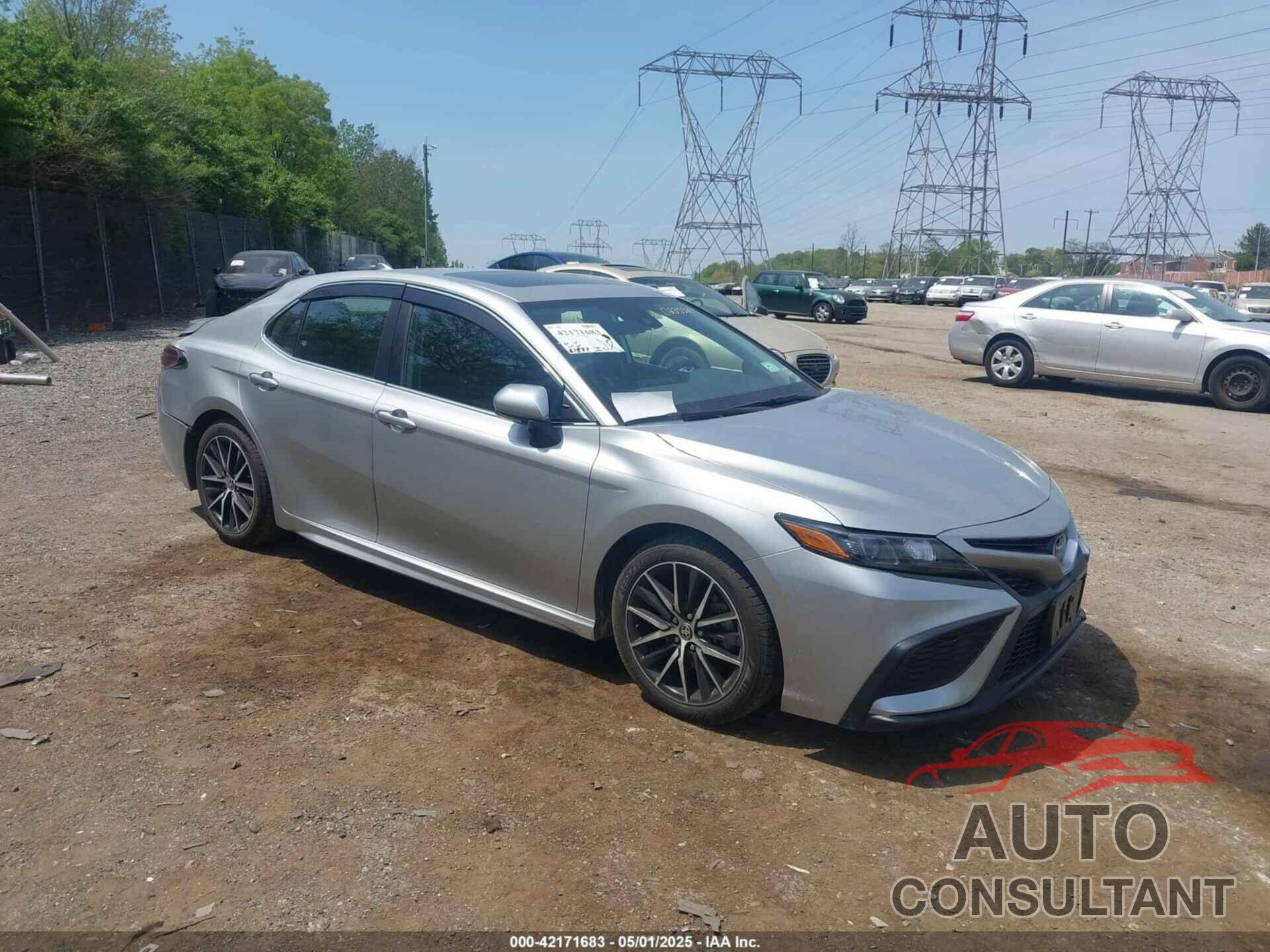 TOYOTA CAMRY 2021 - 4T1G11BK0MU023532