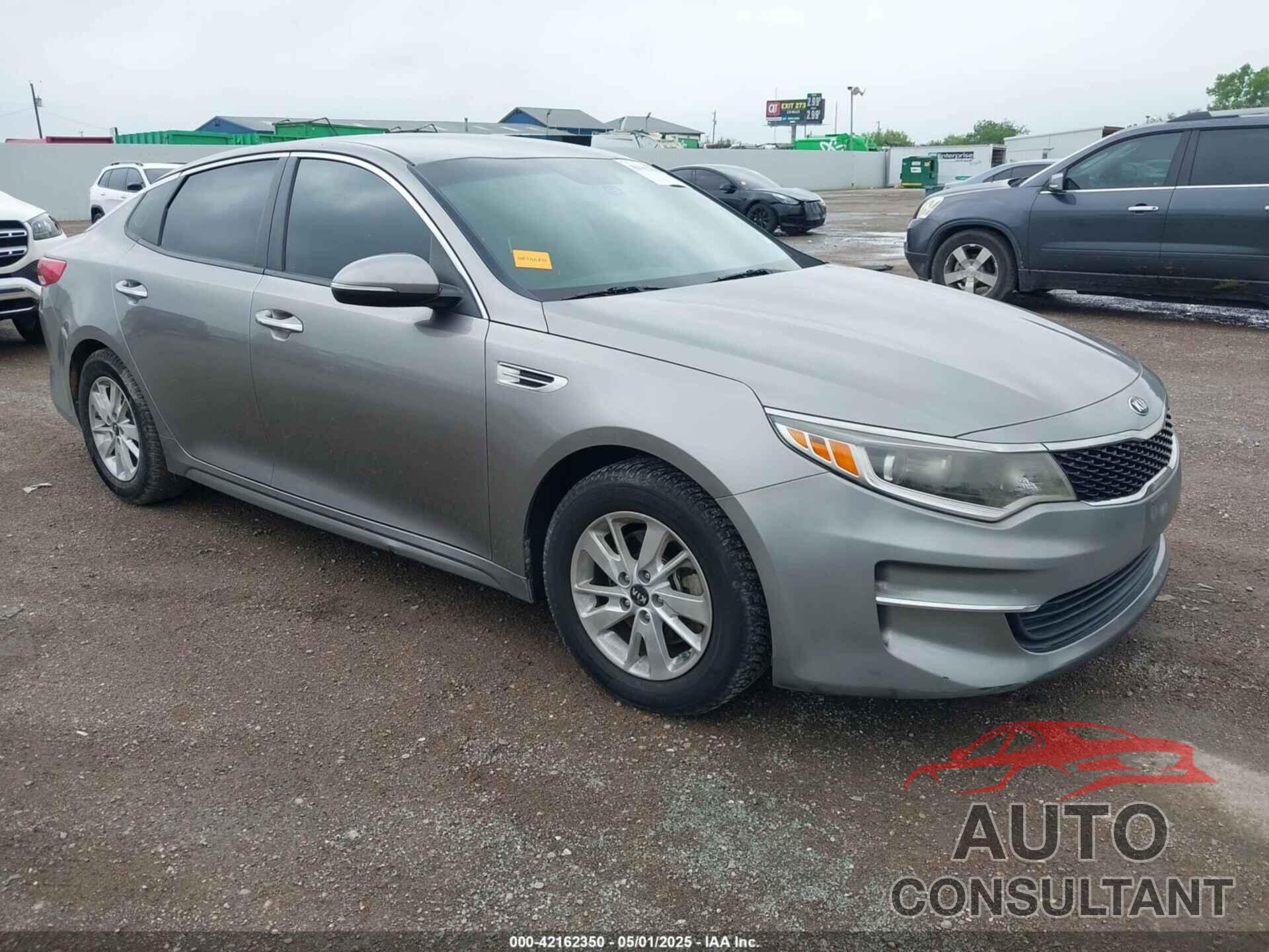 KIA OPTIMA 2018 - 5XXGT4L33JG207128