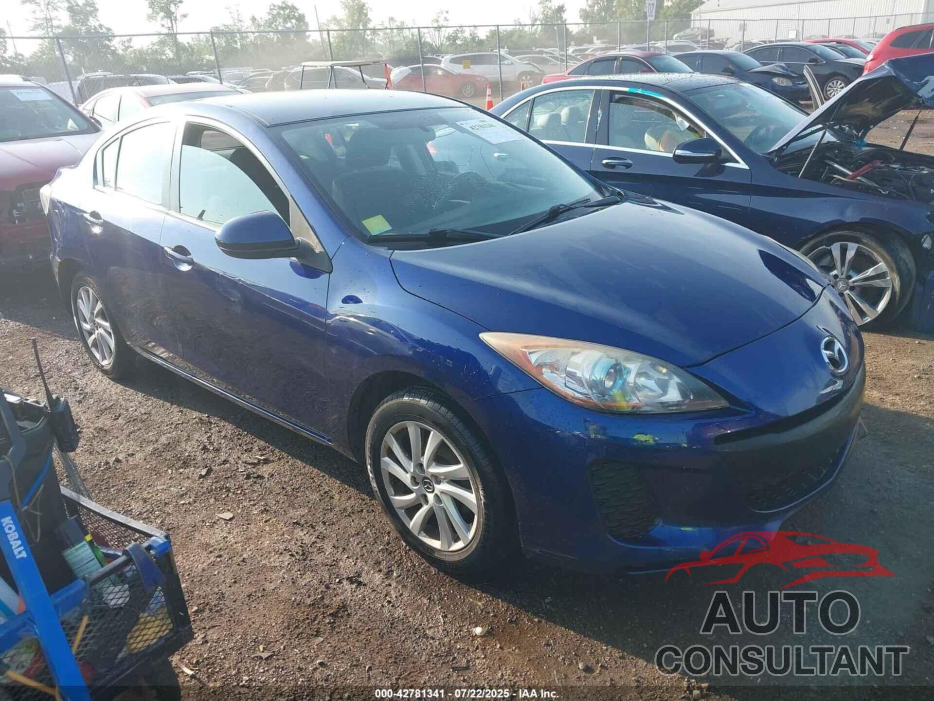 MAZDA MAZDA3 2013 - JM1BL1V85D1713125