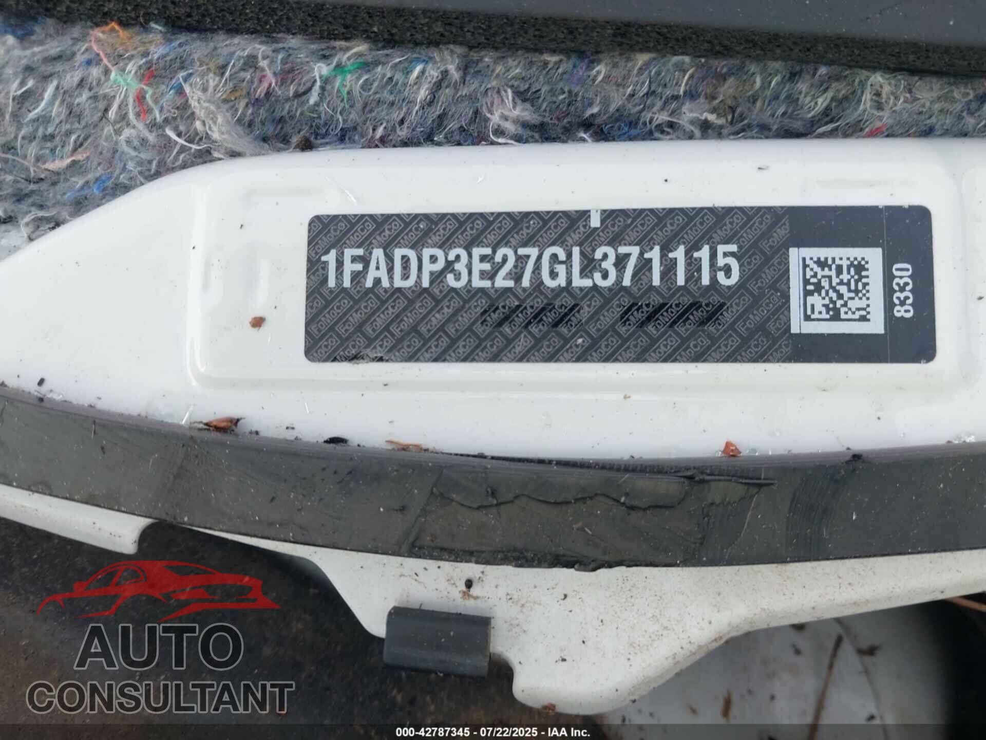 FORD FOCUS 2016 - 1FADP3E27GL371115