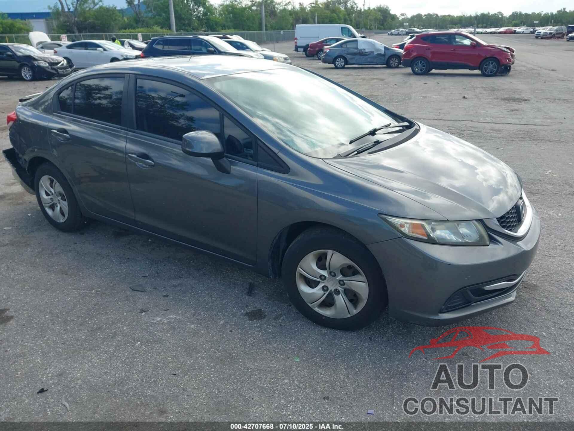 HONDA CIVIC 2013 - 19XFB2F54DE095100