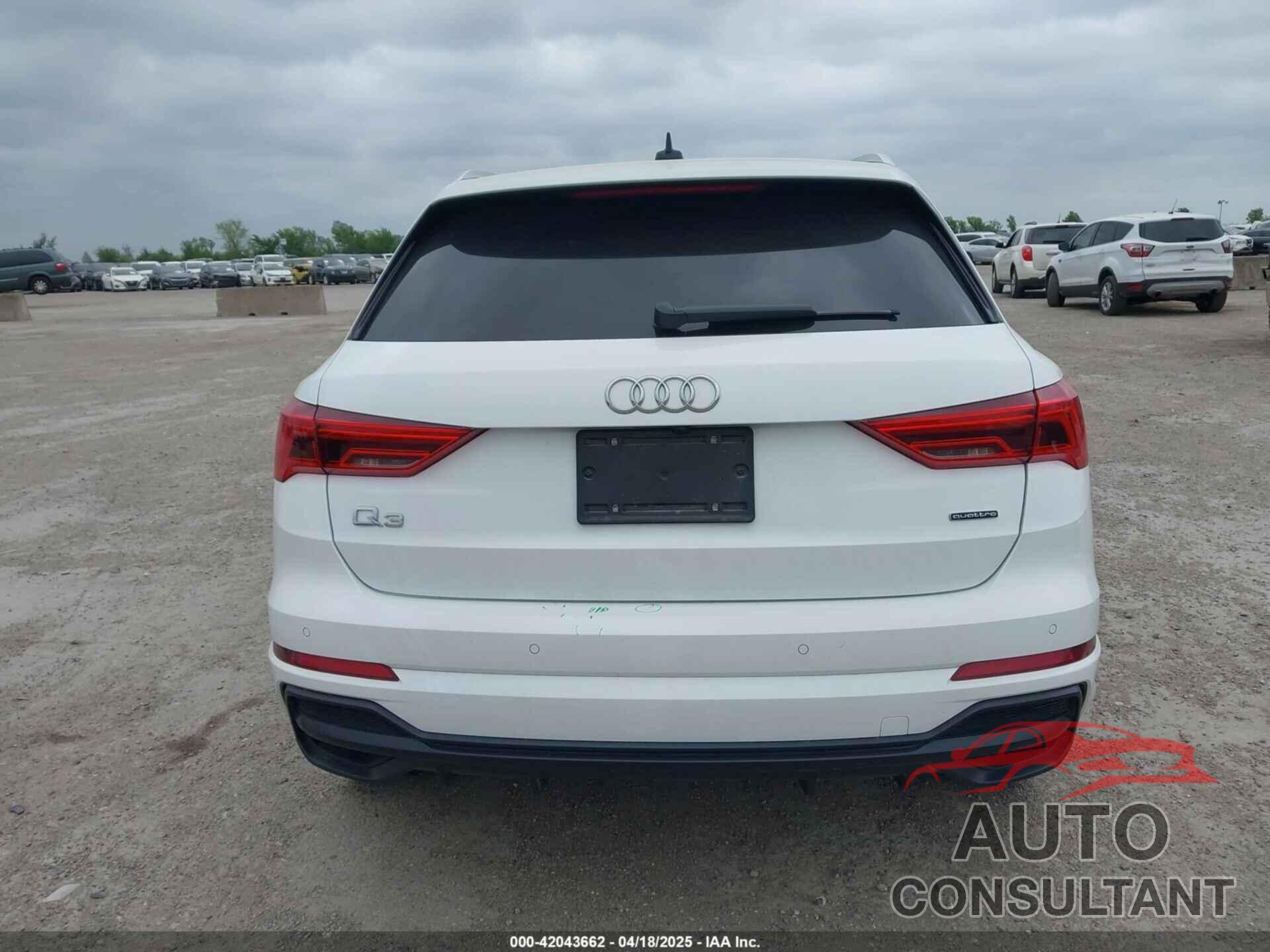 AUDI Q3 2021 - WA1DECF31M1024386
