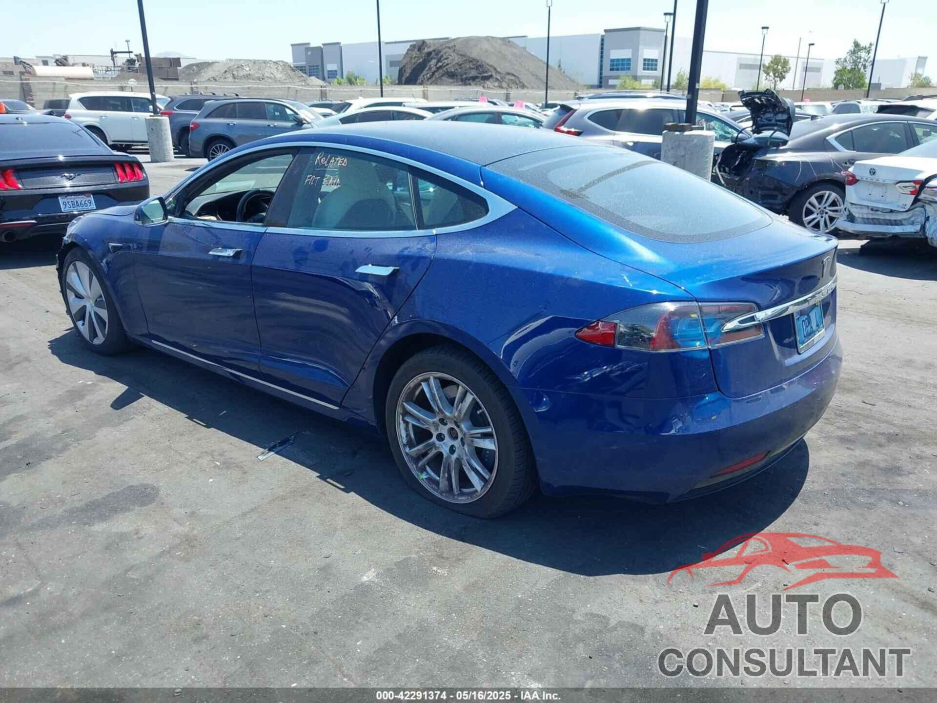 TESLA MODEL S 2020 - 5YJSA1E25LF396292
