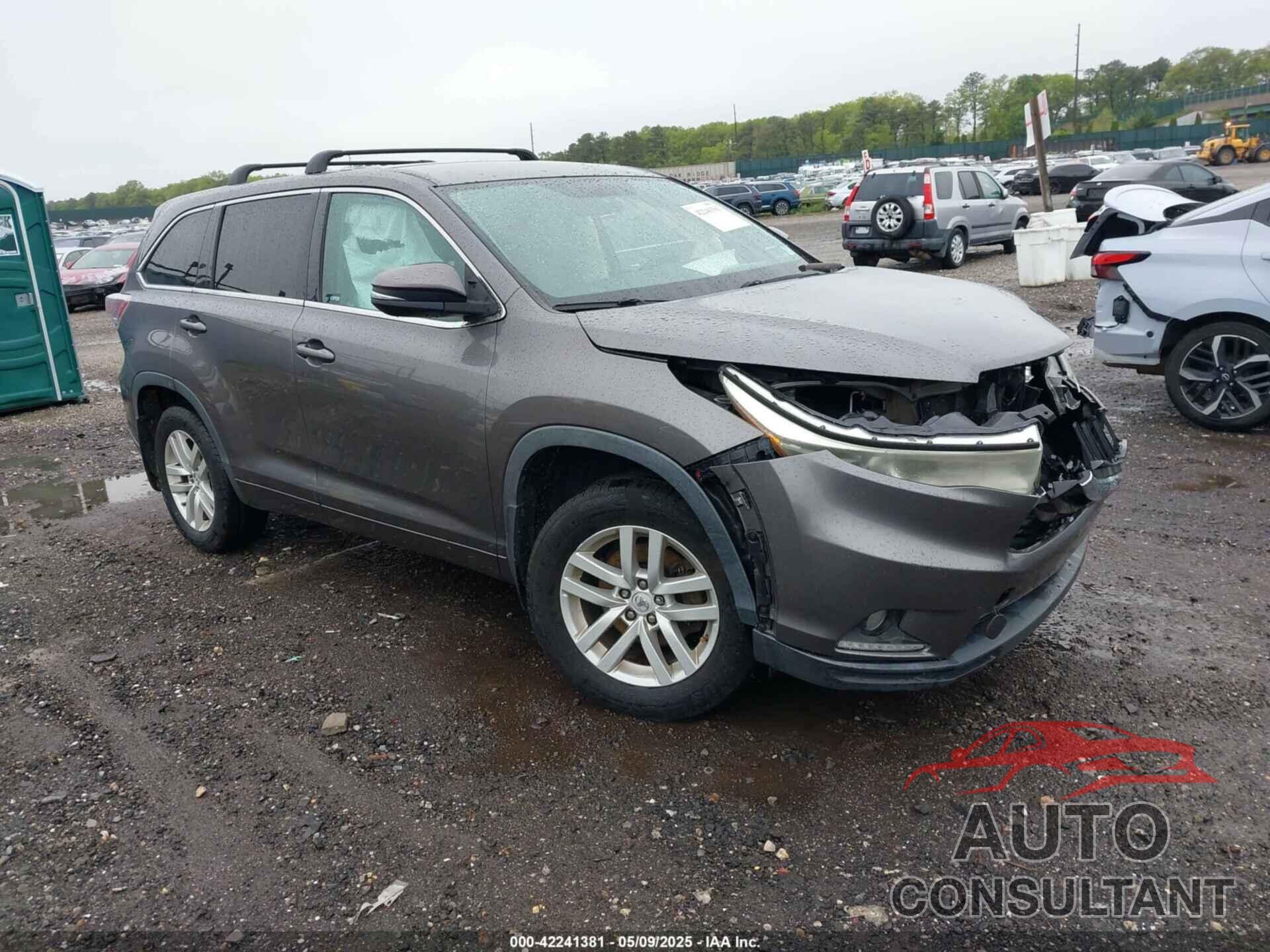 TOYOTA HIGHLANDER 2014 - 5TDBKRFH0ES026817