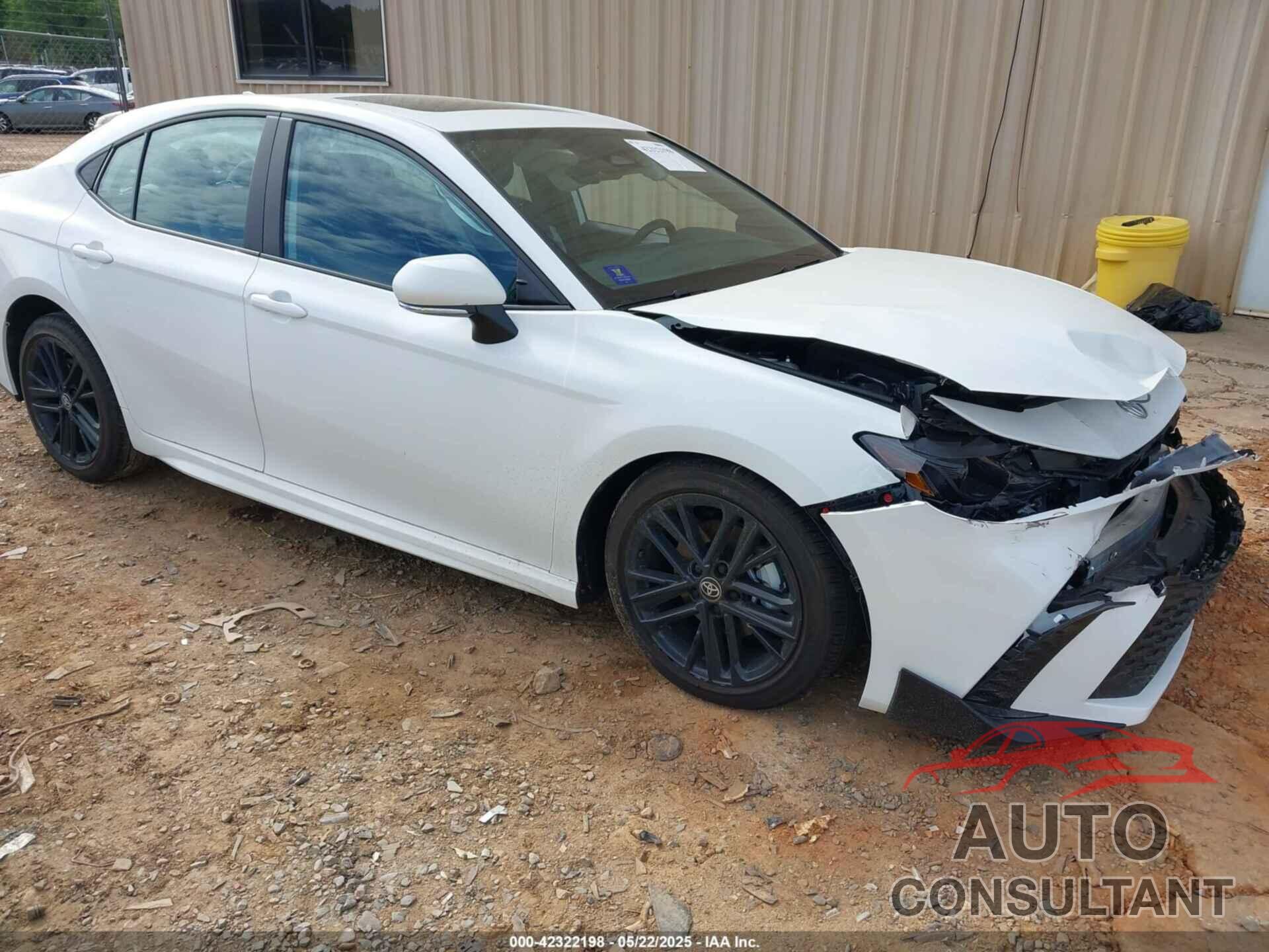 TOYOTA CAMRY 2025 - 4T1DAACK2SU592588