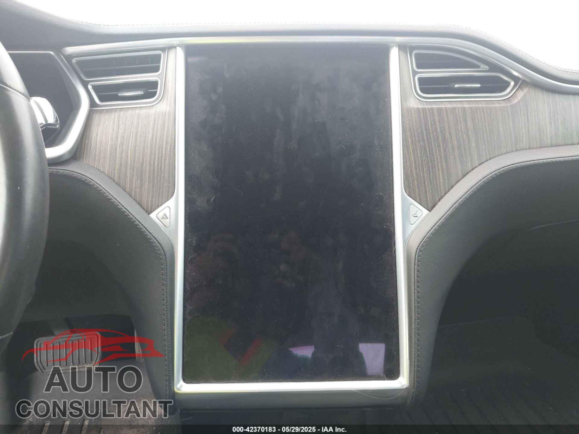 TESLA MODEL S 2013 - 5YJSA1CN4DFP26552