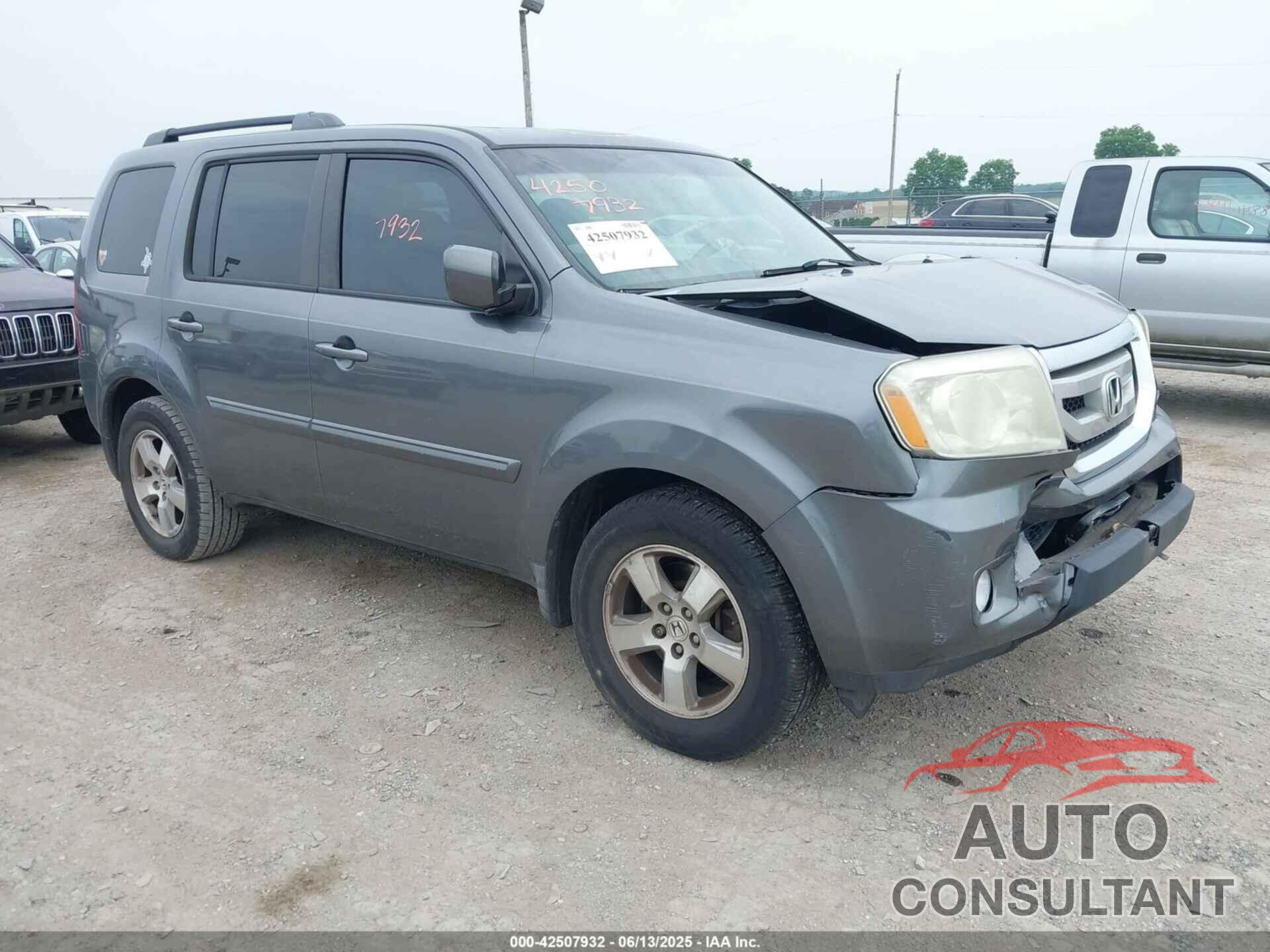 HONDA PILOT 2010 - 5FNYF4H61AB032671
