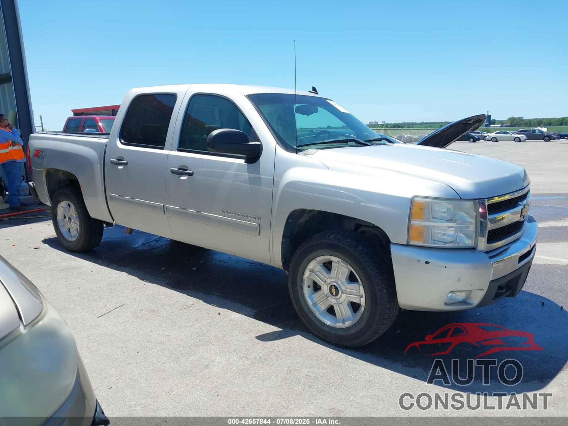CHEVROLET SILVERADO 1500 2011 - 3GCPKSE3XBG365288