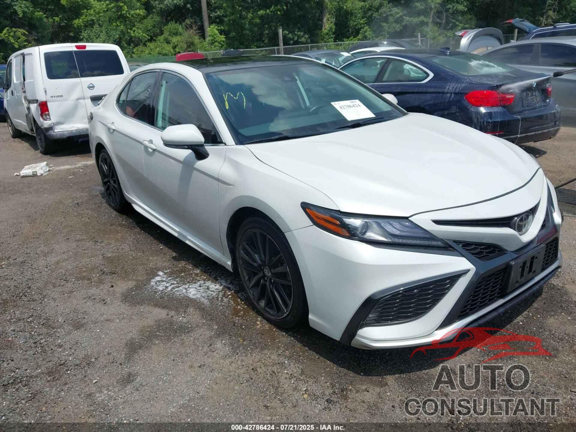 TOYOTA CAMRY 2021 - 4T1K61AK2MU486057