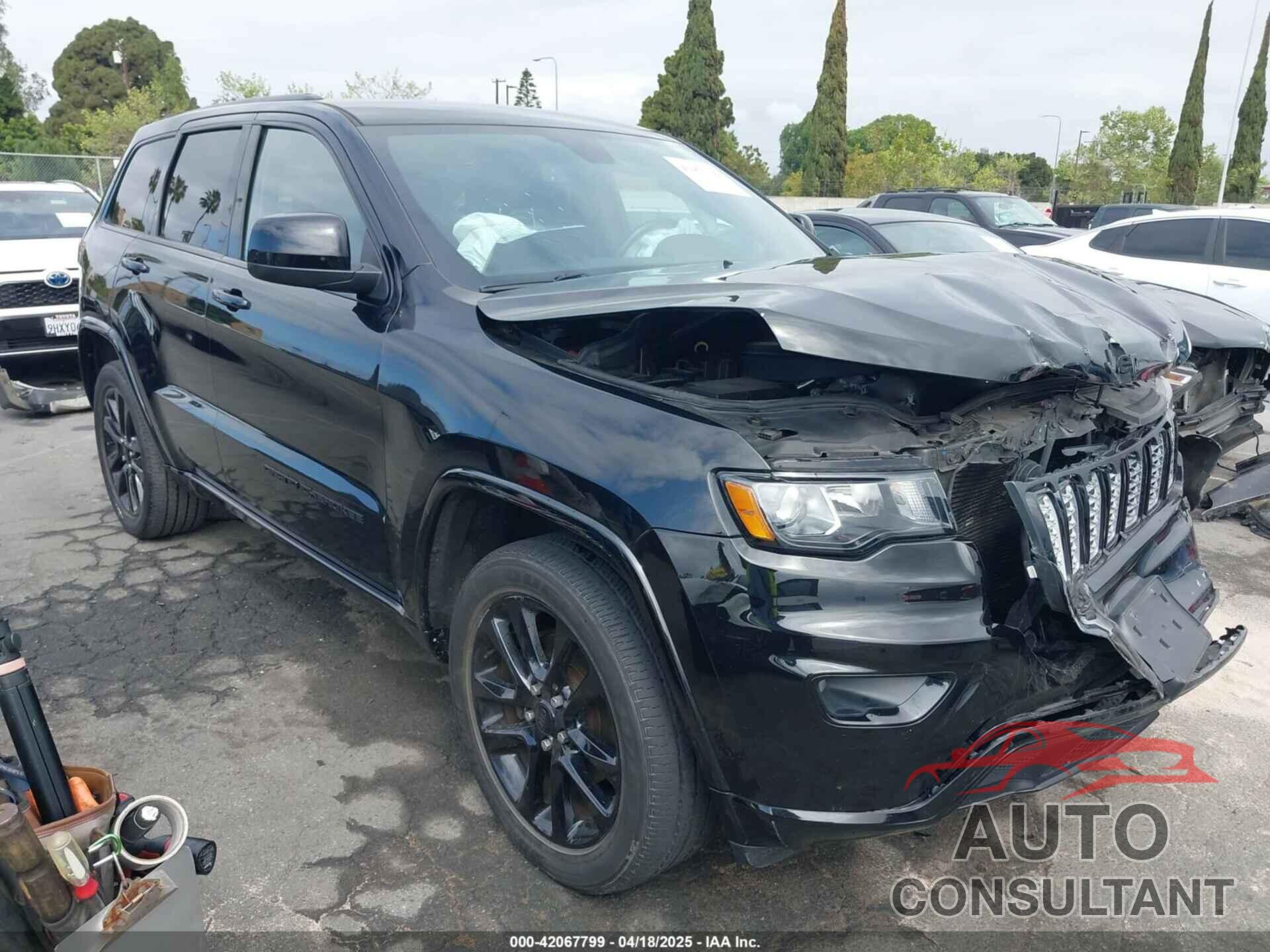 JEEP GRAND CHEROKEE 2020 - 1C4RJEAG1LC404795