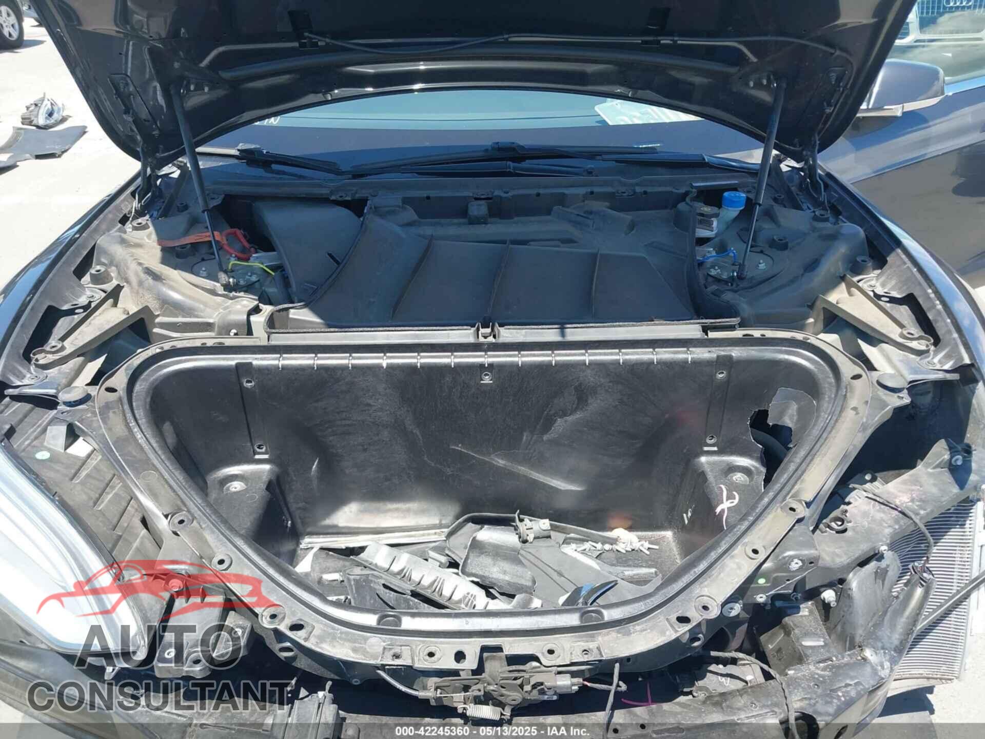 TESLA MODEL S 2017 - 5YJSA1E18HF215166