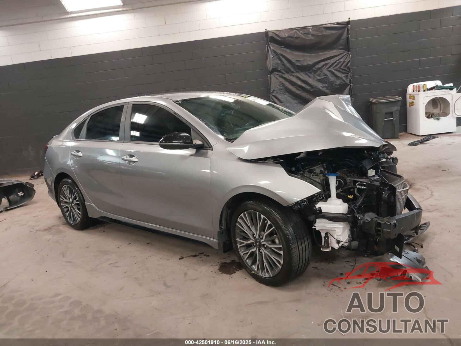KIA FORTE 2023 - 3KPF54AD3PE568698