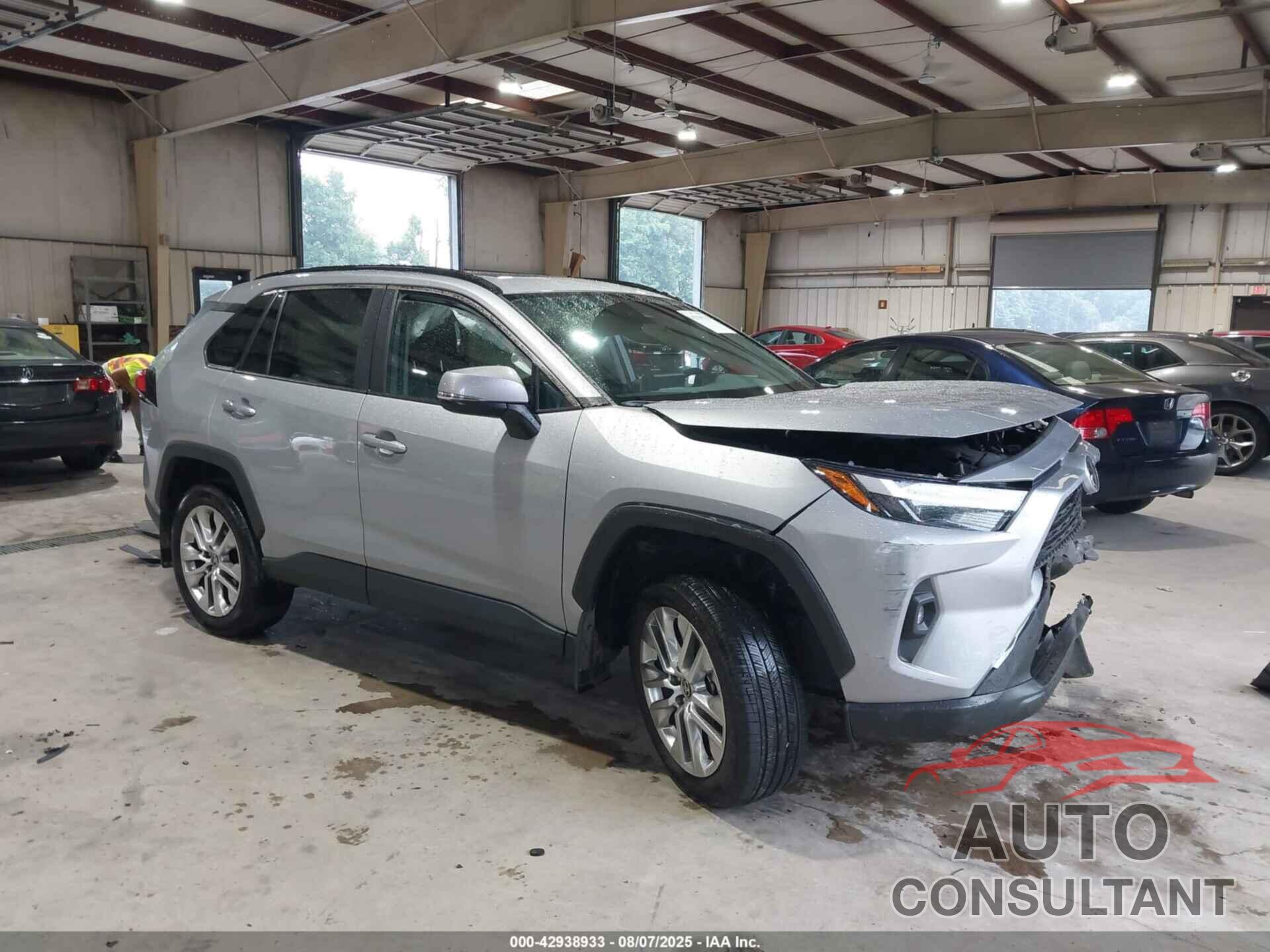 TOYOTA RAV4 2024 - 2T3A1RFV9RW455690
