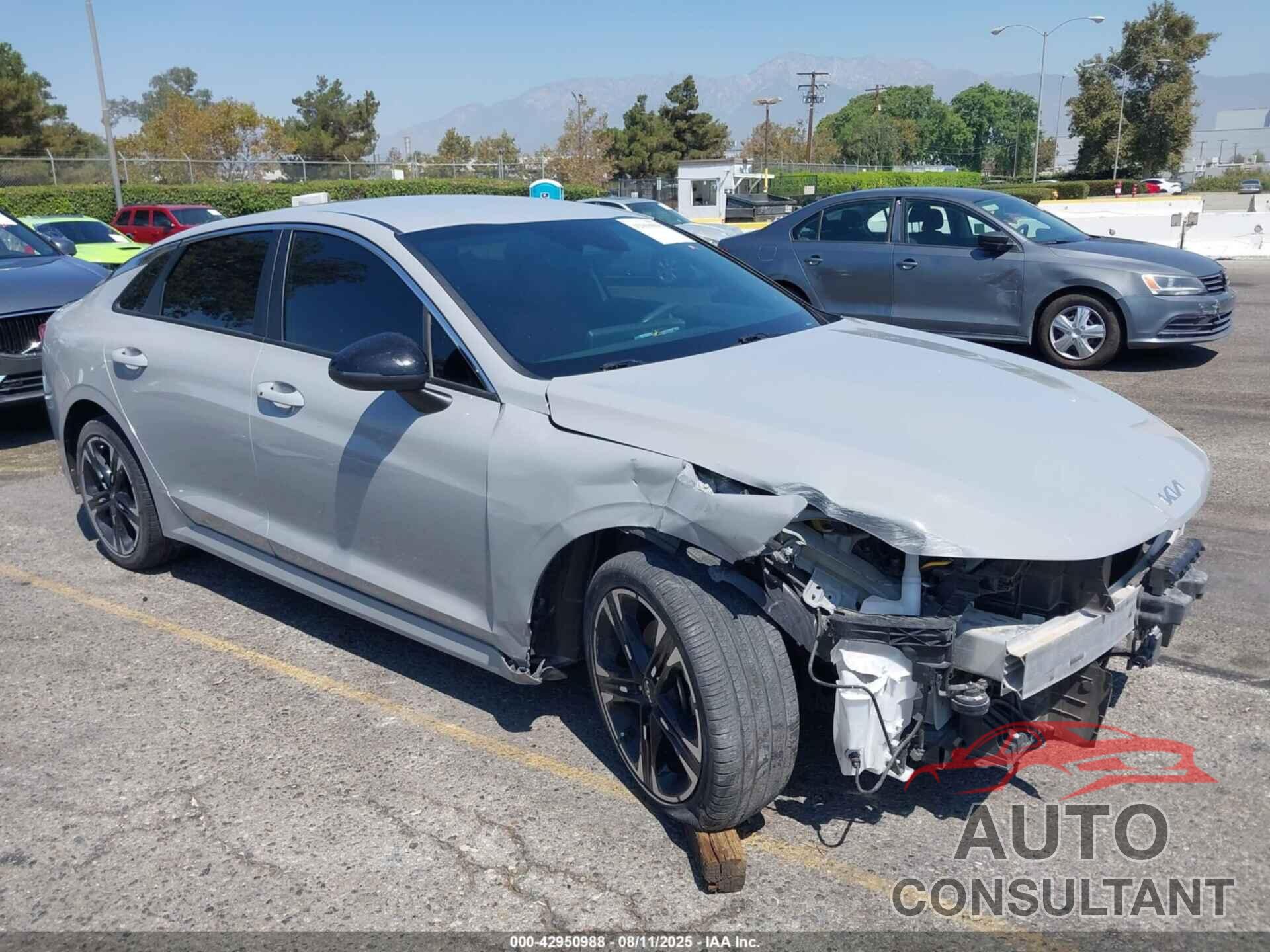 KIA K5 2023 - 5XXG64J22PG205946