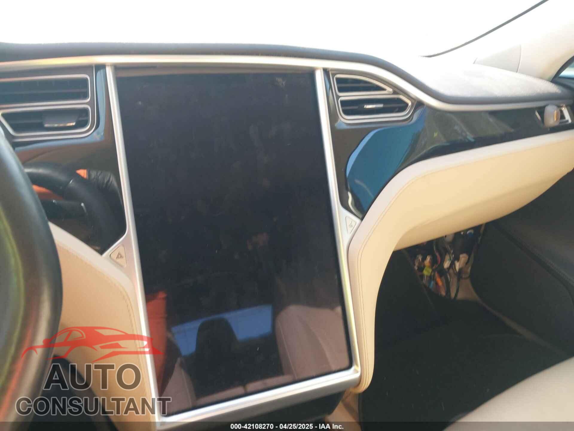 TESLA MODEL S 2016 - 5YJSA1E16GF129997