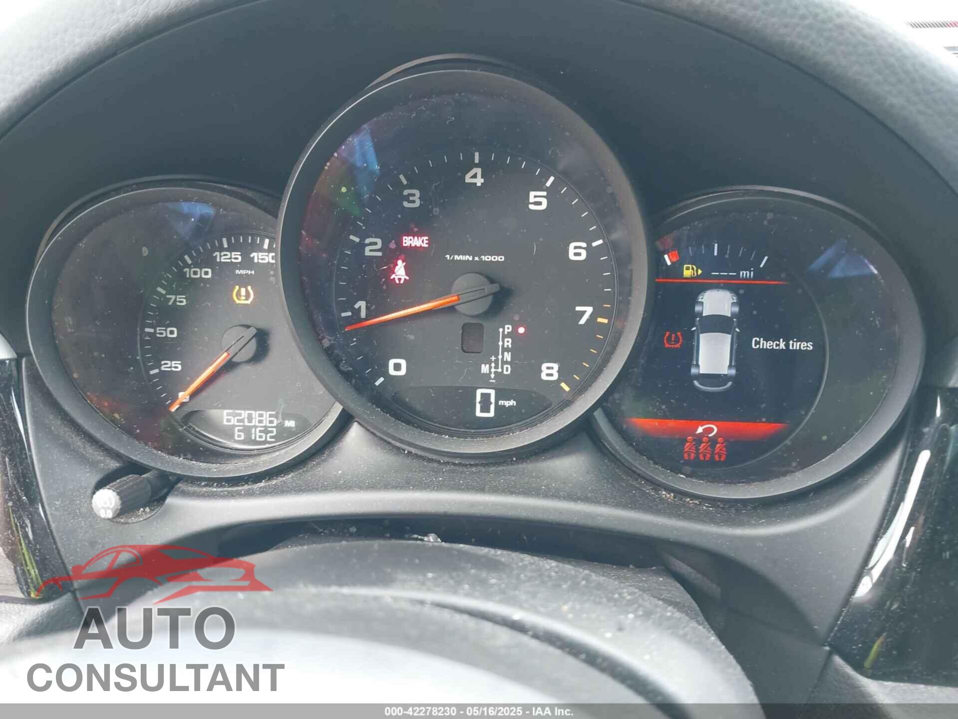 PORSCHE MACAN 2021 - WP1AA2A55MLB14277