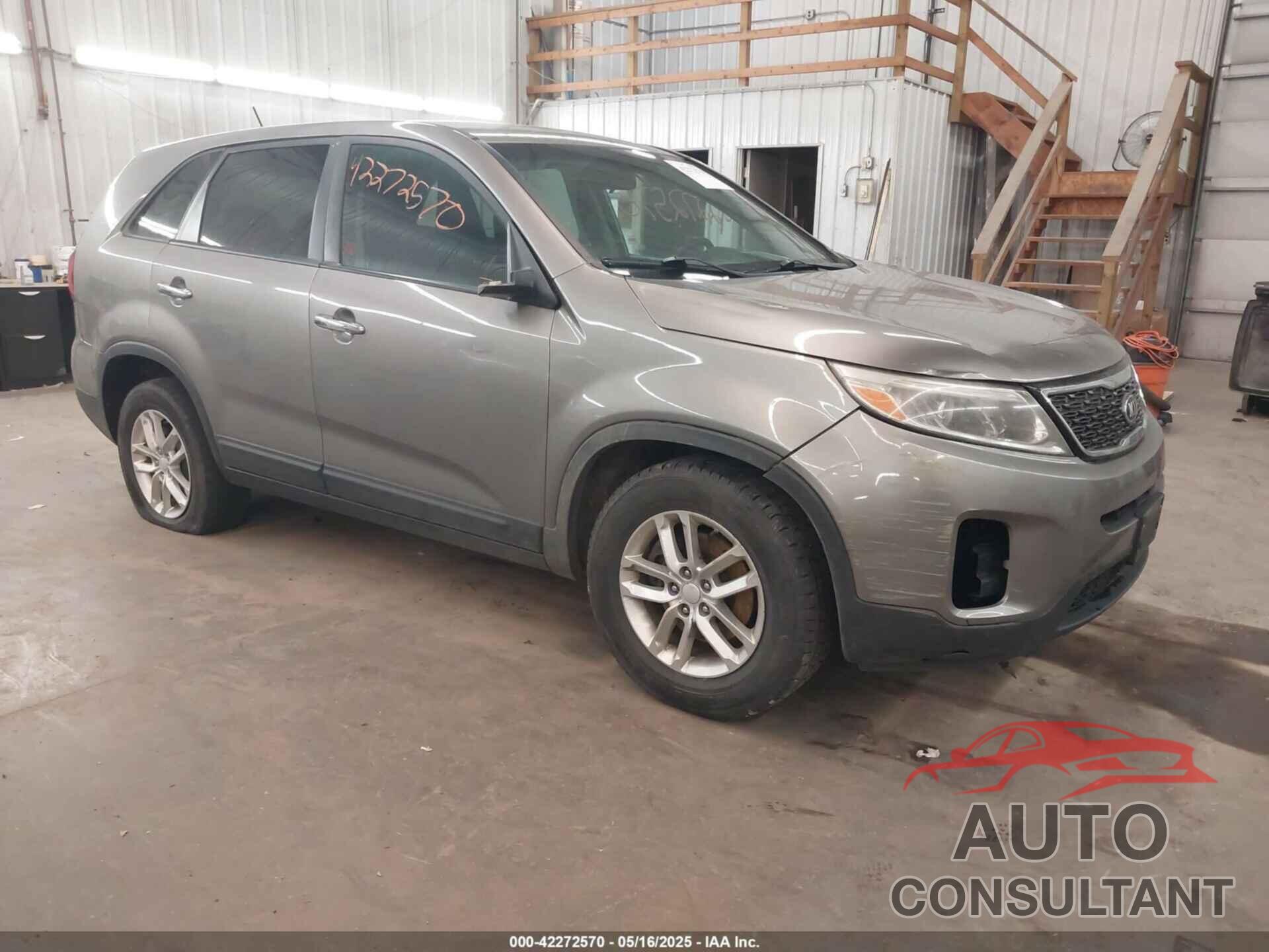 KIA SORENTO 2015 - 5XYKT3A62FG661570