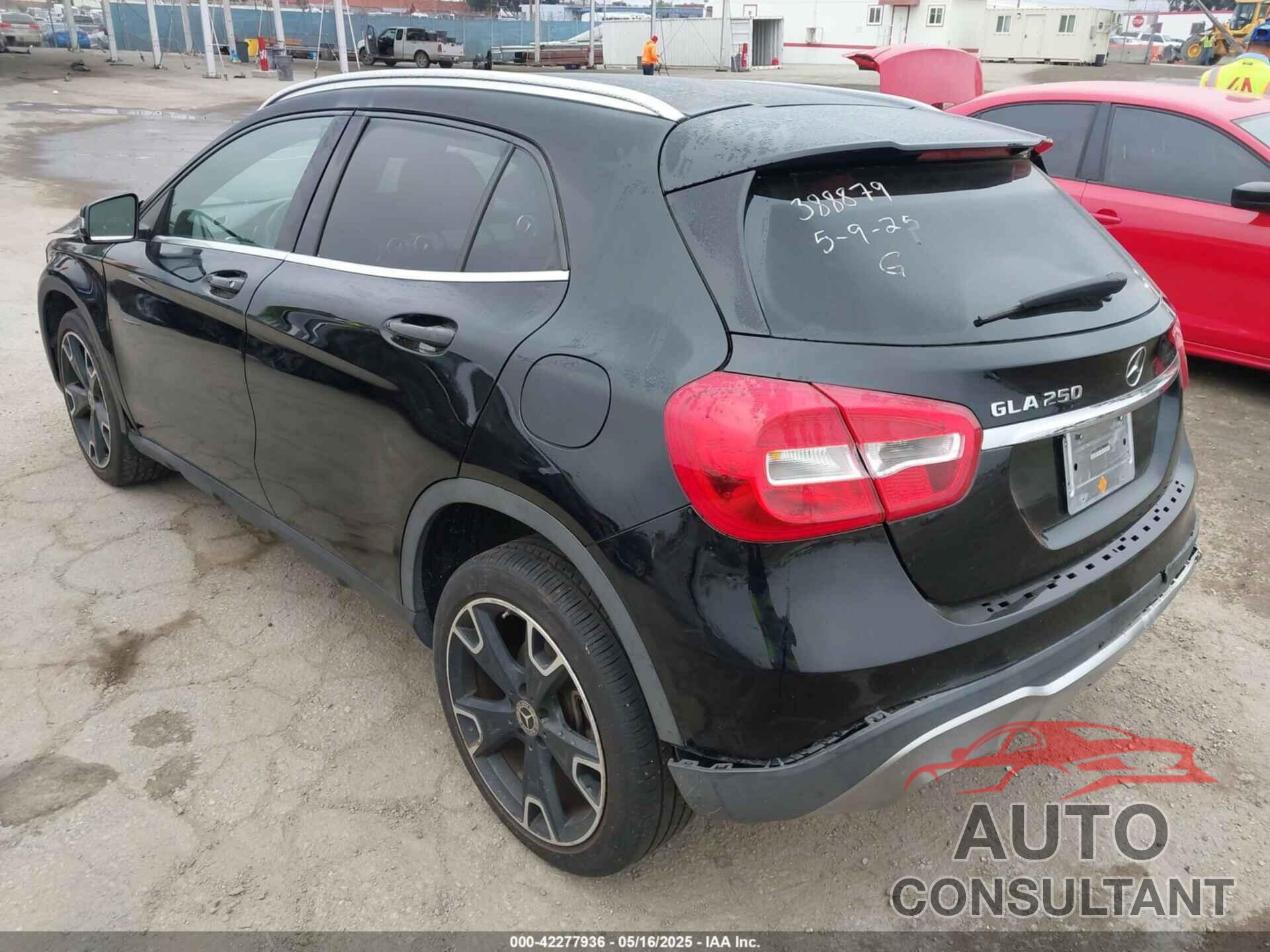 MERCEDES-BENZ GLA 250 2020 - WDCTG4EB7LJ649622