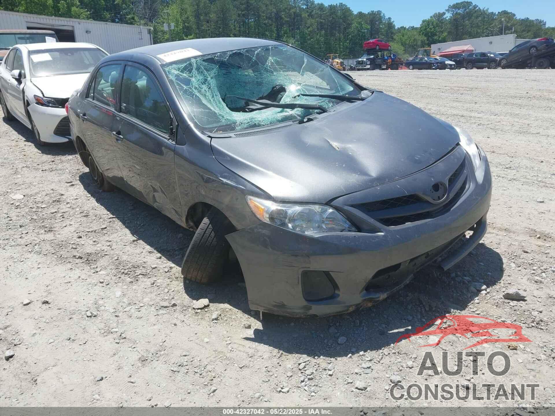 TOYOTA COROLLA 2013 - 2T1BU4EE3DC118158