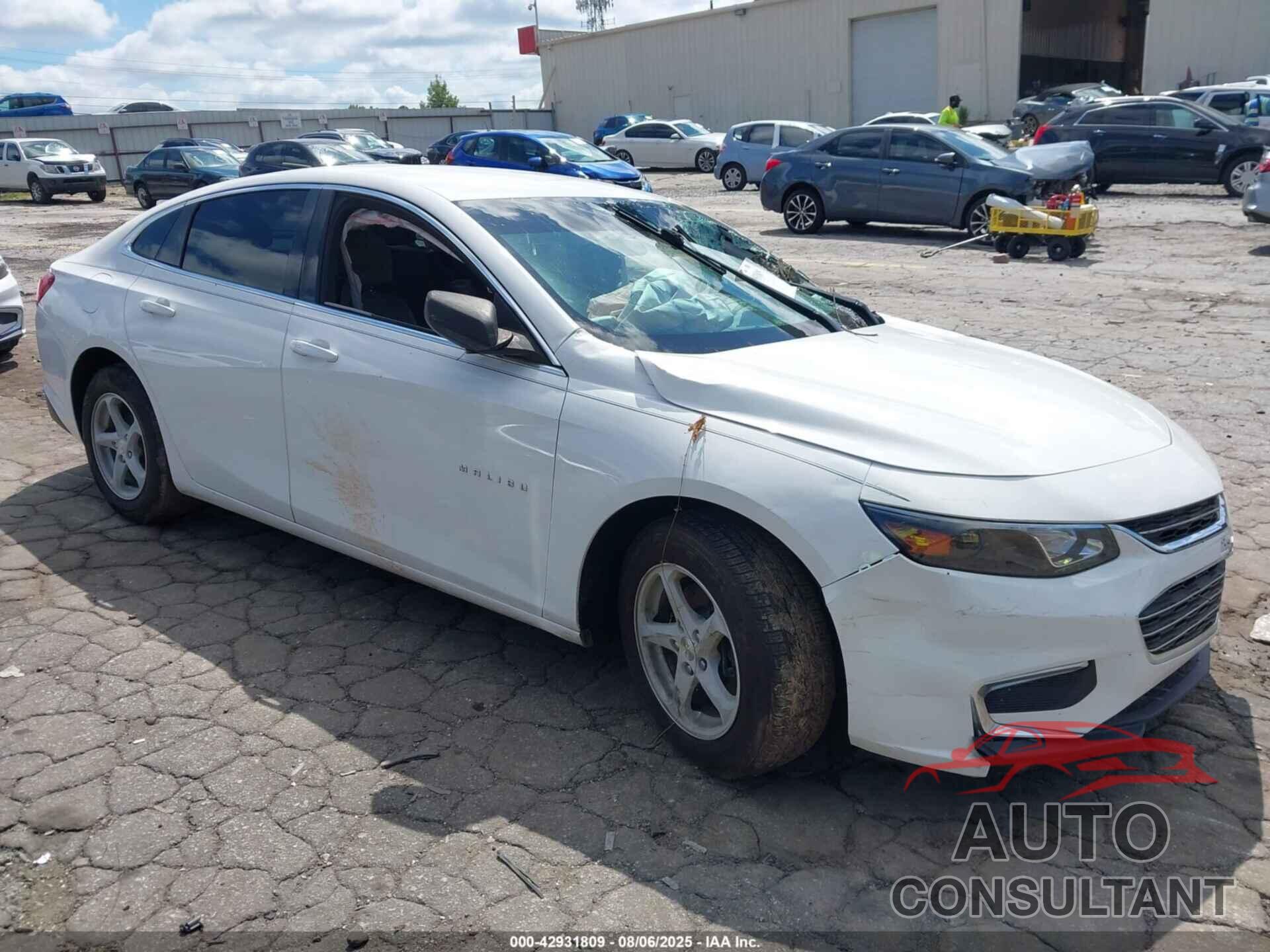CHEVROLET MALIBU 2018 - 1G1ZB5ST8JF213291