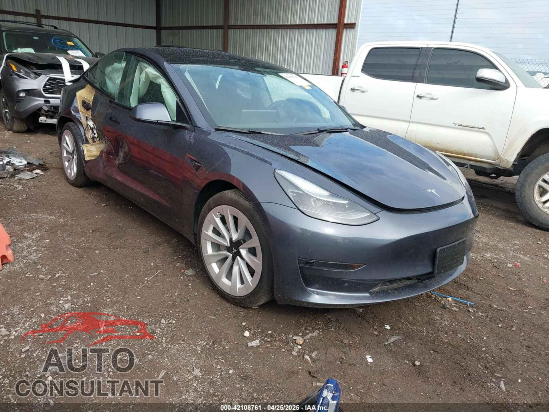 TESLA MODEL 3 2023 - 5YJ3E1EA4PF641945