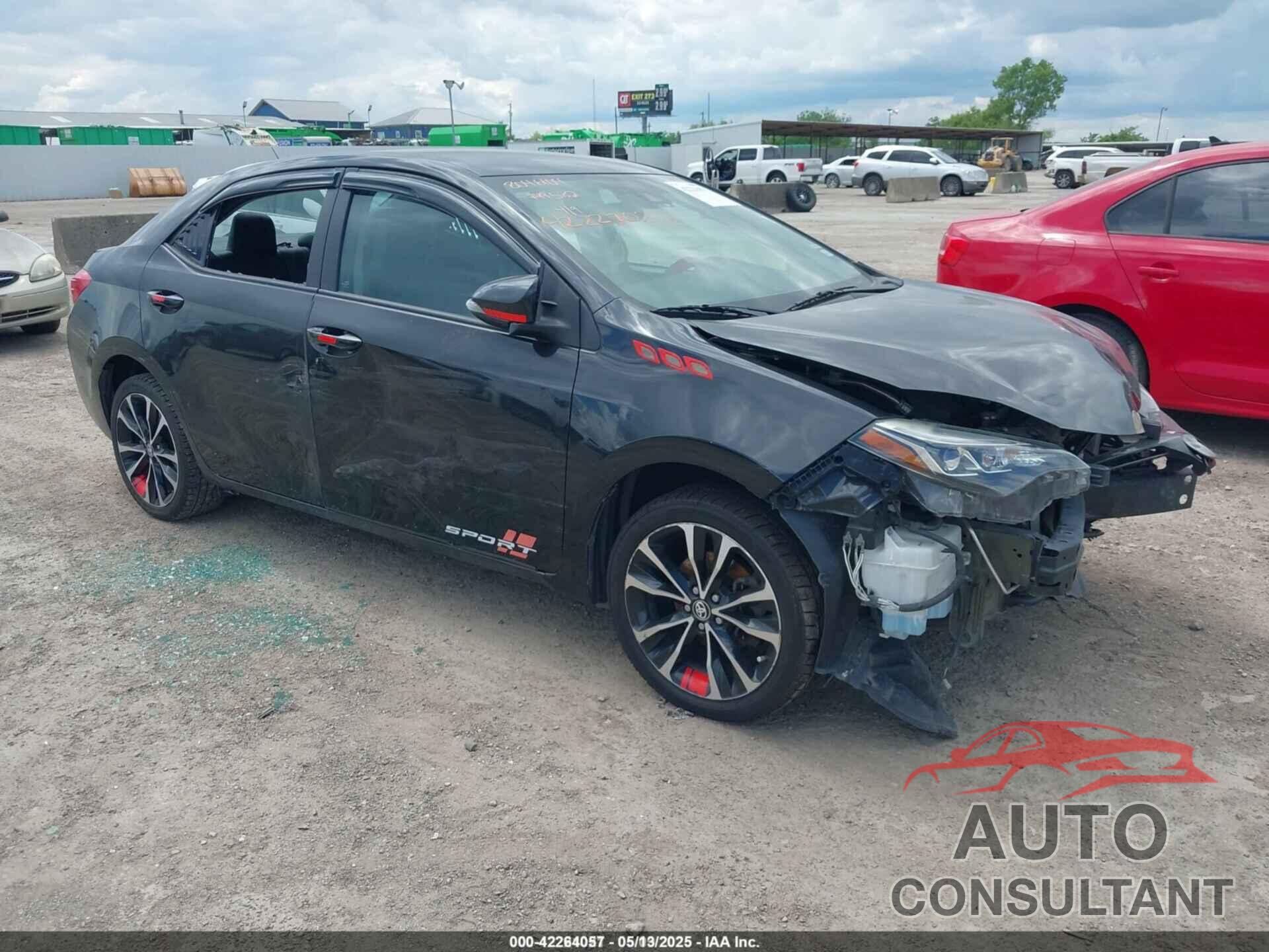 TOYOTA COROLLA 2018 - 5YFBURHE9JP749582