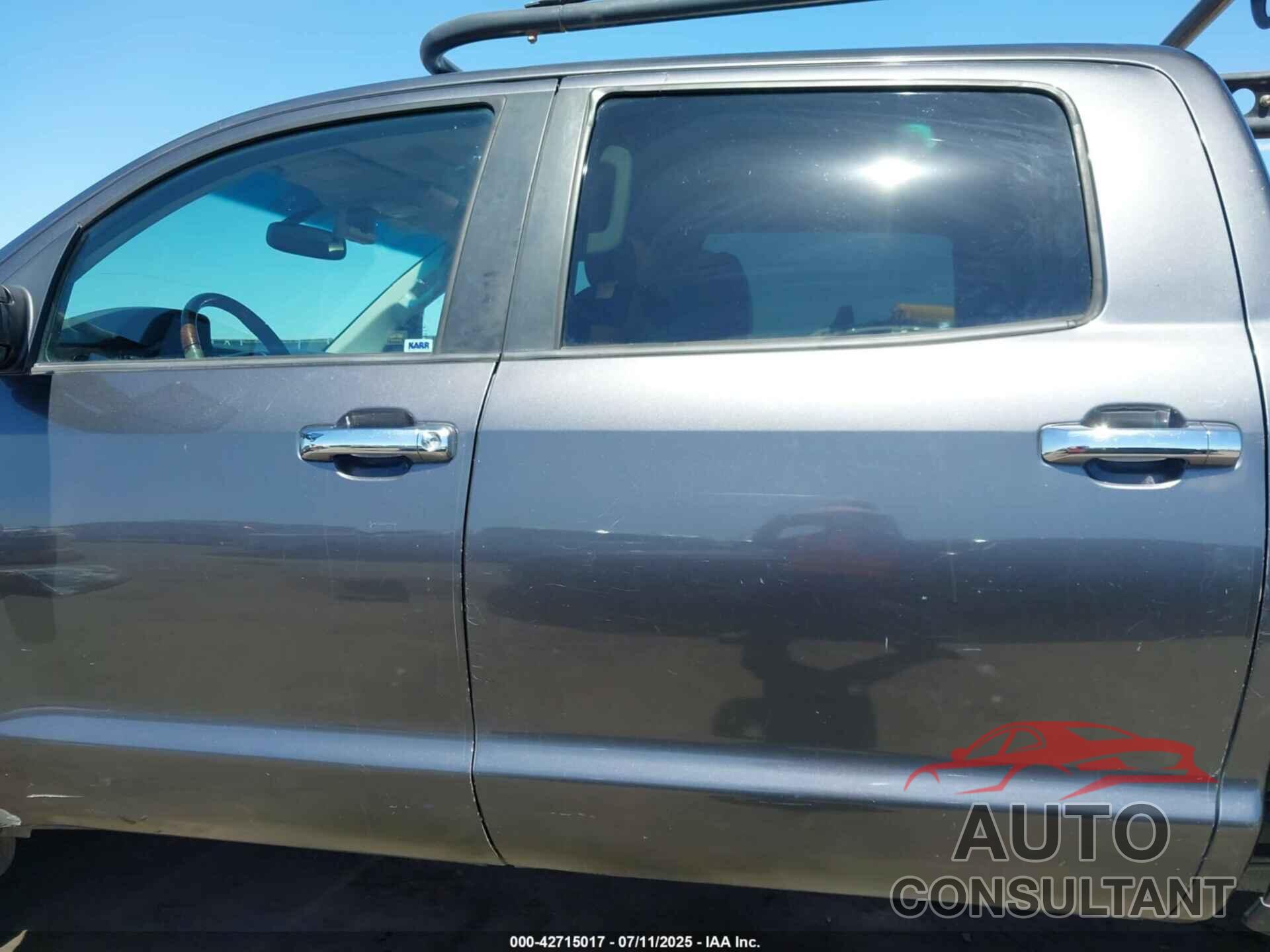 TOYOTA TUNDRA 2016 - 5TFAW5F15GX542034