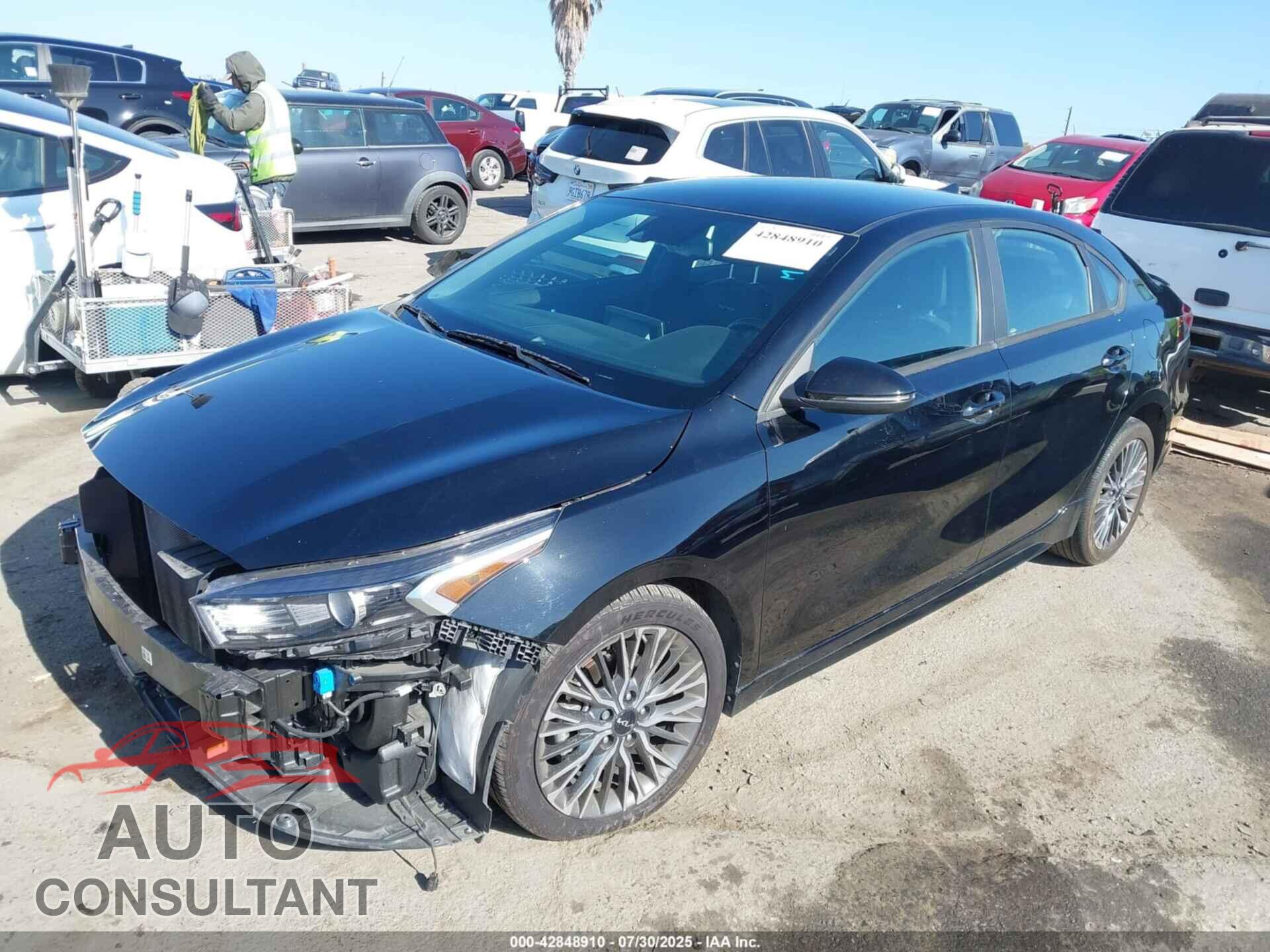 KIA FORTE 2023 - 3KPF54AD4PE672861