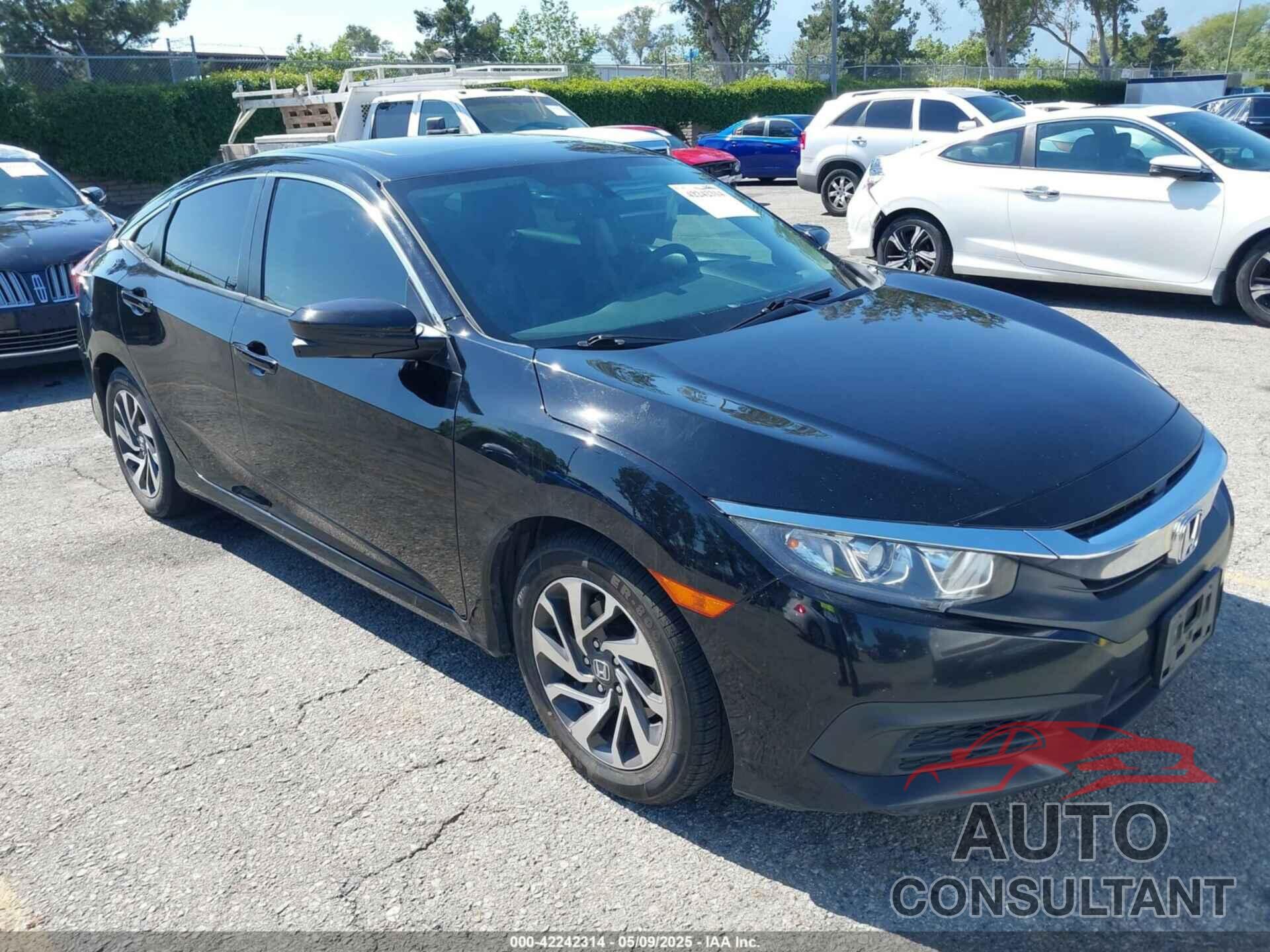 HONDA CIVIC 2017 - 2HGFC2F77HH527480
