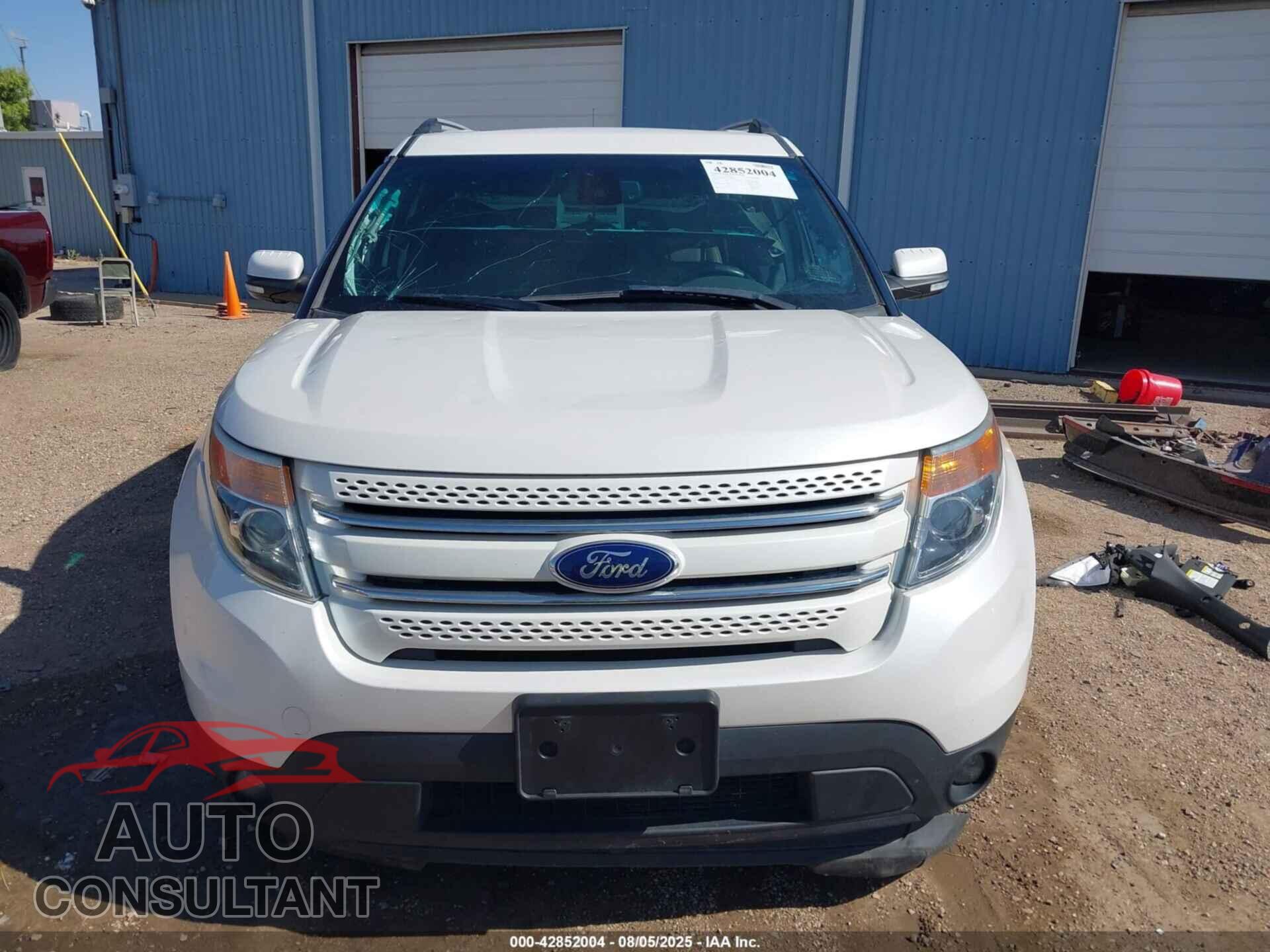 FORD EXPLORER 2015 - 1FM5K7F82FGA85523