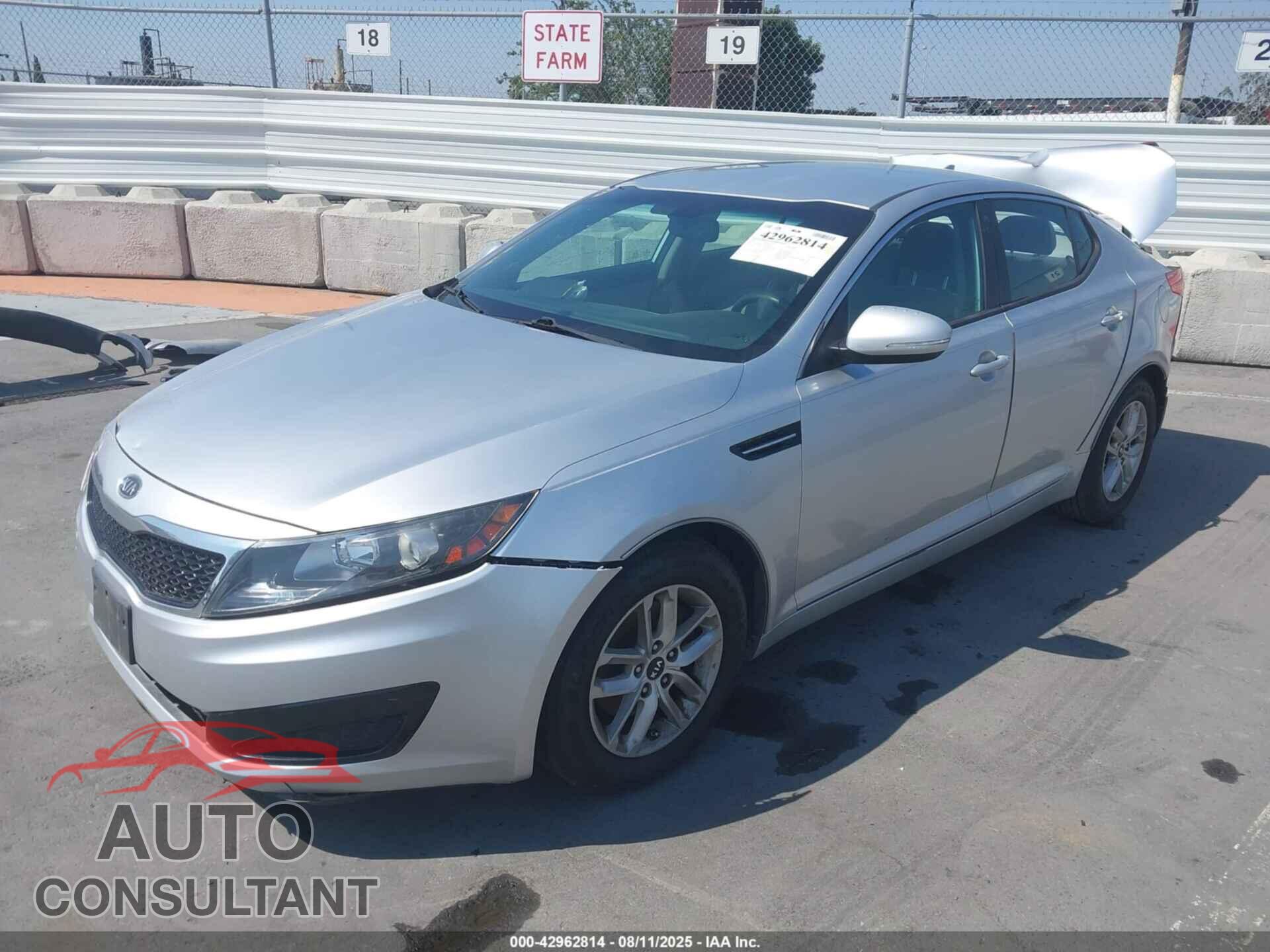 KIA OPTIMA 2011 - KNAGM4A73B5116737