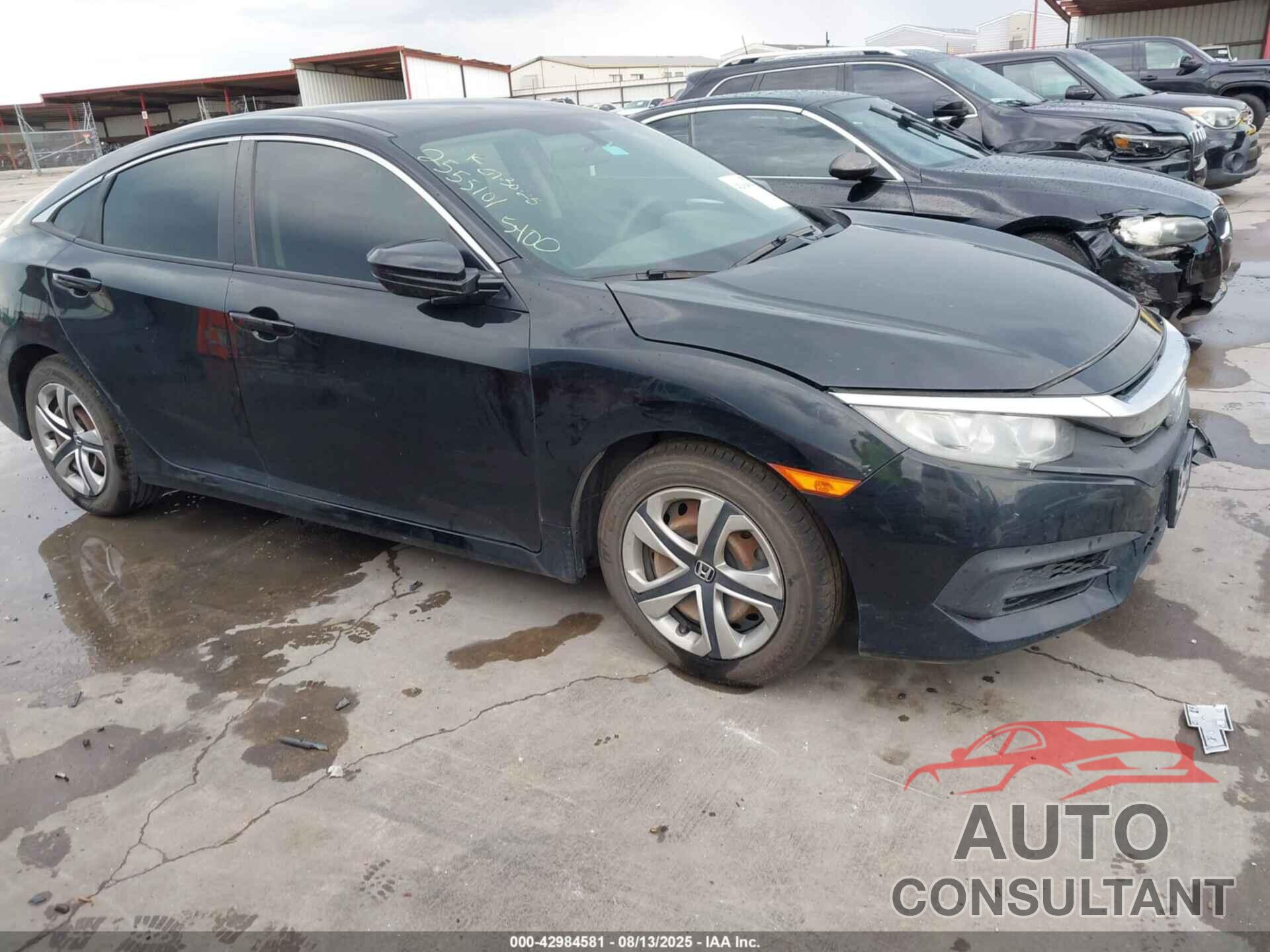 HONDA CIVIC 2018 - 2HGFC2F59JH595400
