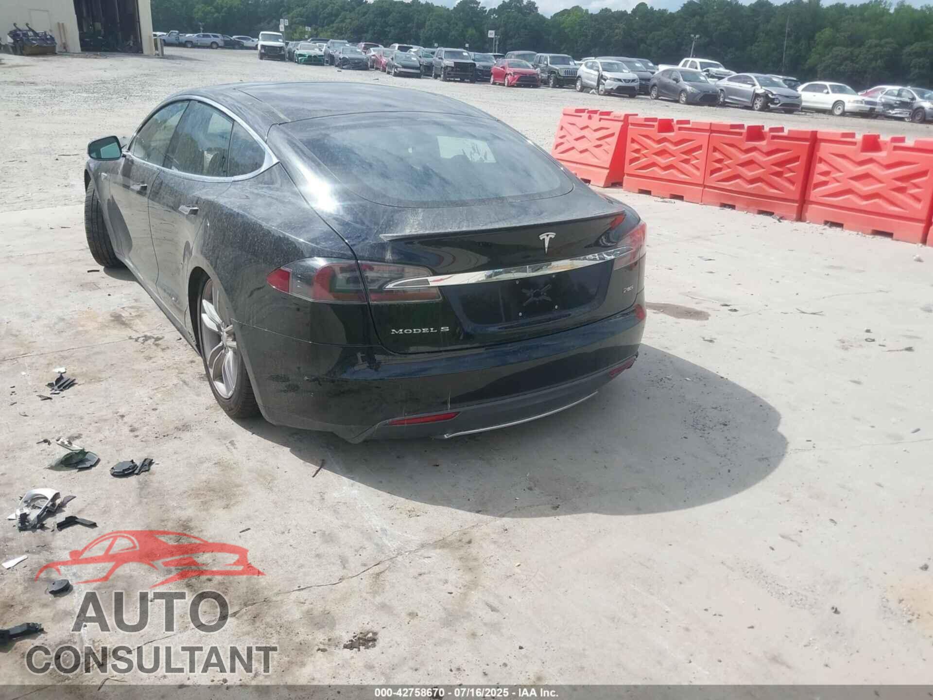 TESLA MODEL S 2014 - 5YJSA1H10EFP52489