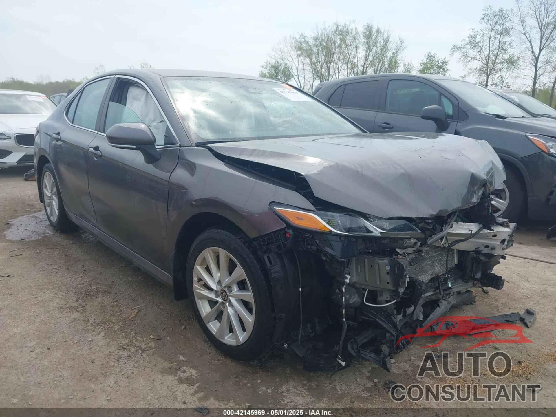 TOYOTA CAMRY 2022 - 4T1R11AK7NU718229