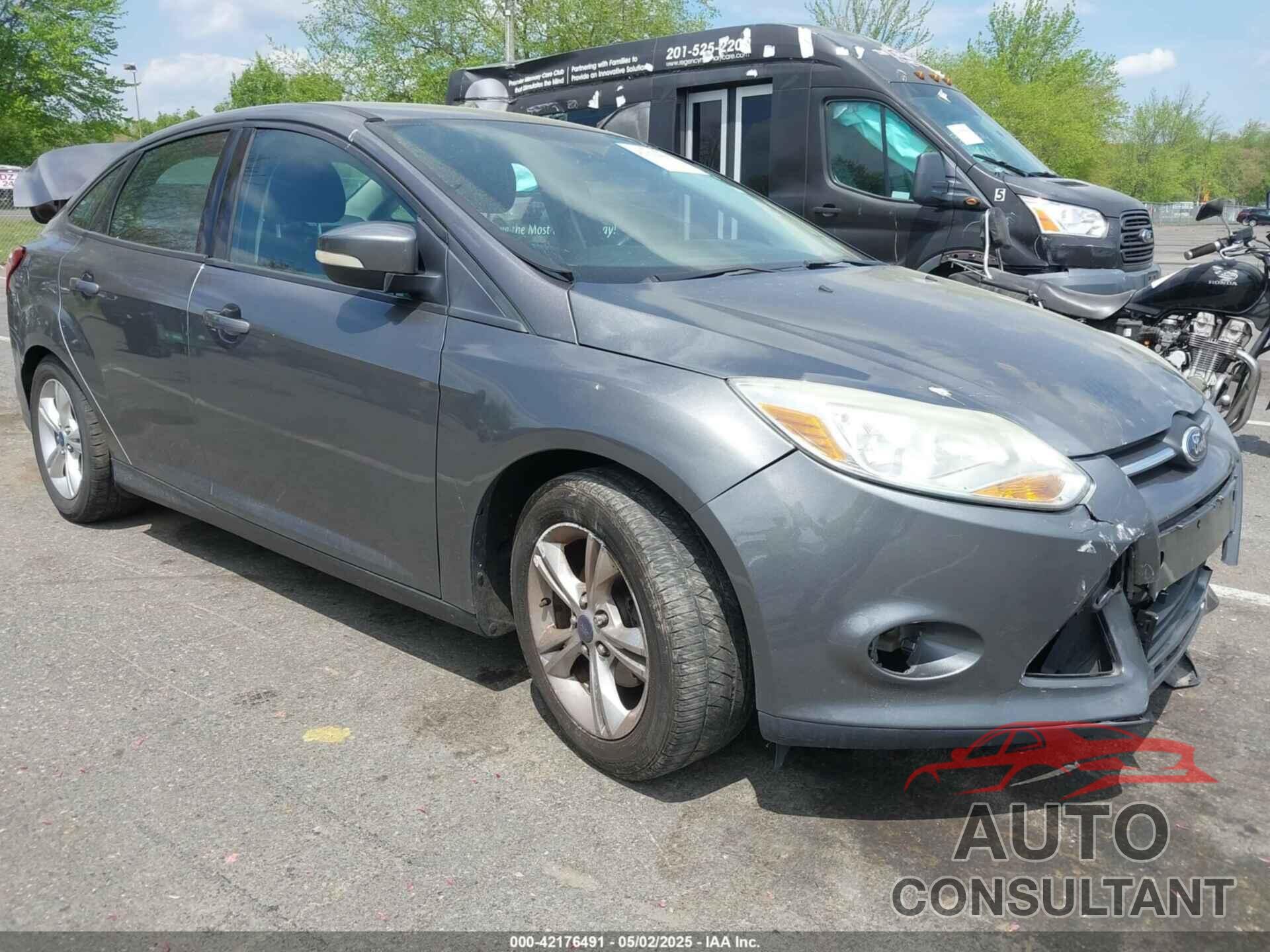 FORD FOCUS 2014 - 1FADP3F22EL134611