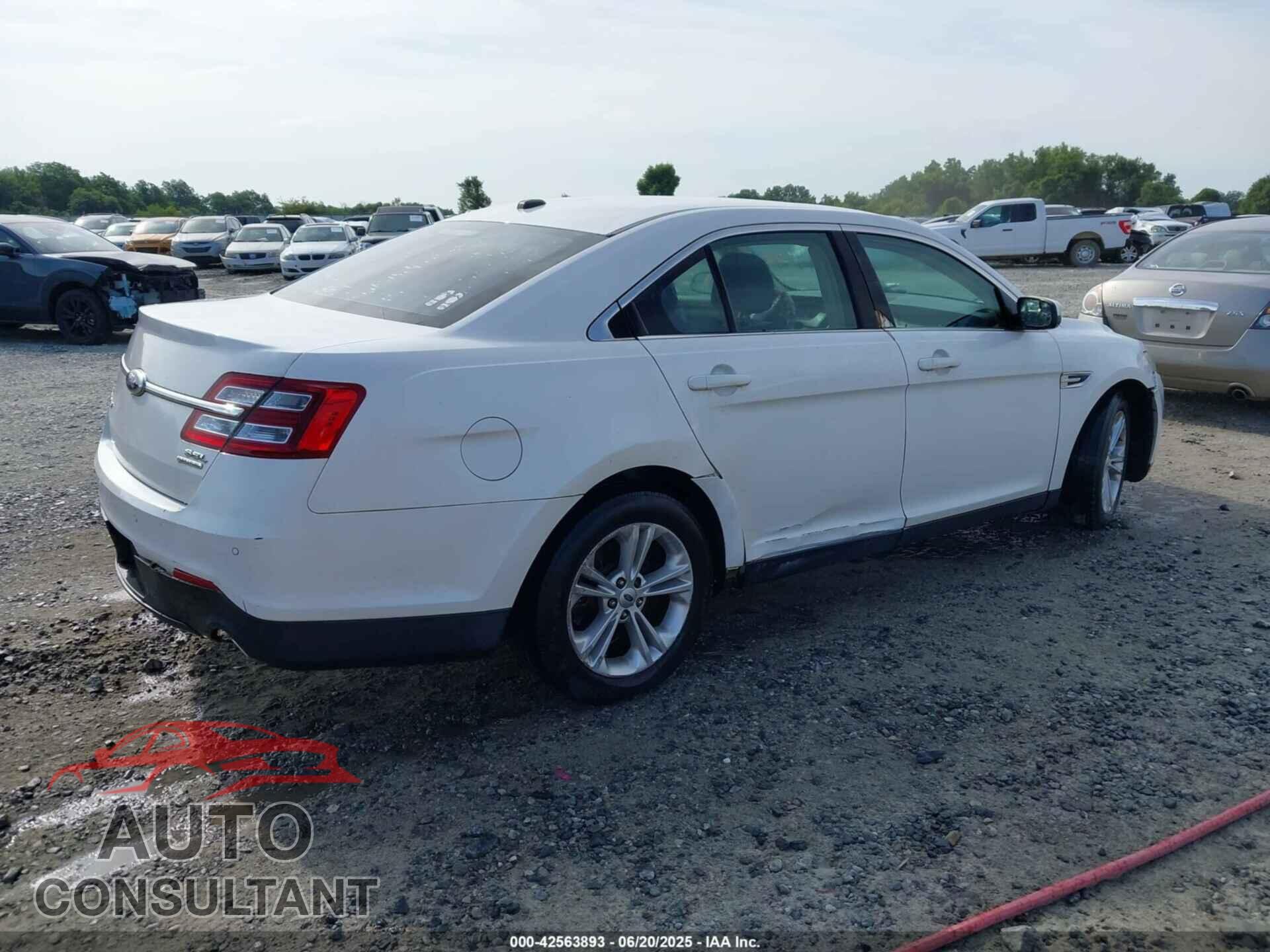FORD TAURUS 2013 - 1FAHP2E84DG168624