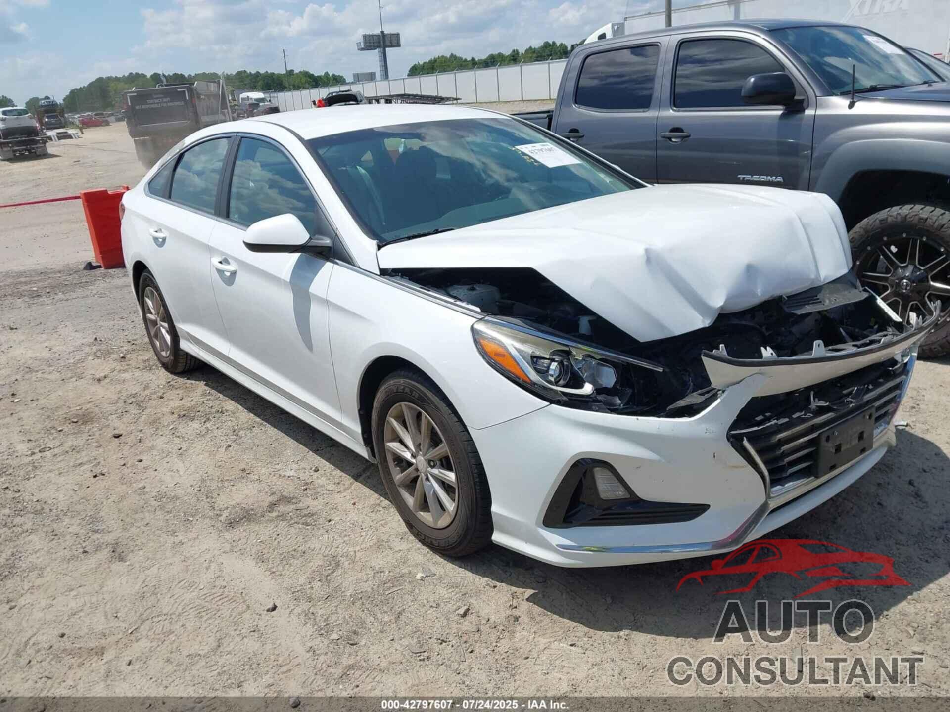 HYUNDAI SONATA 2018 - 5NPE24AA5JH682683
