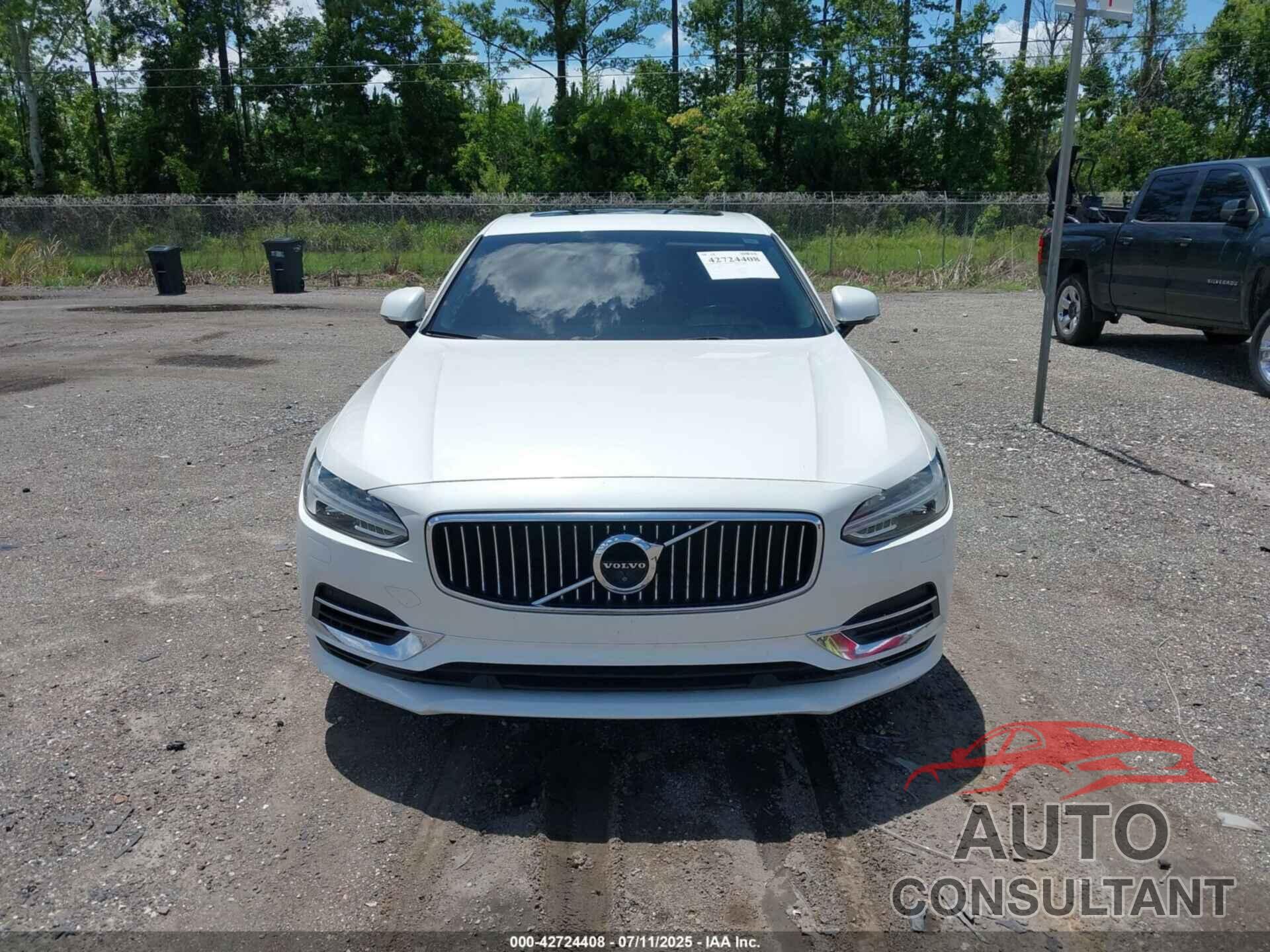 VOLVO S90 HYBRID 2018 - LVYBC0AL4JP032203