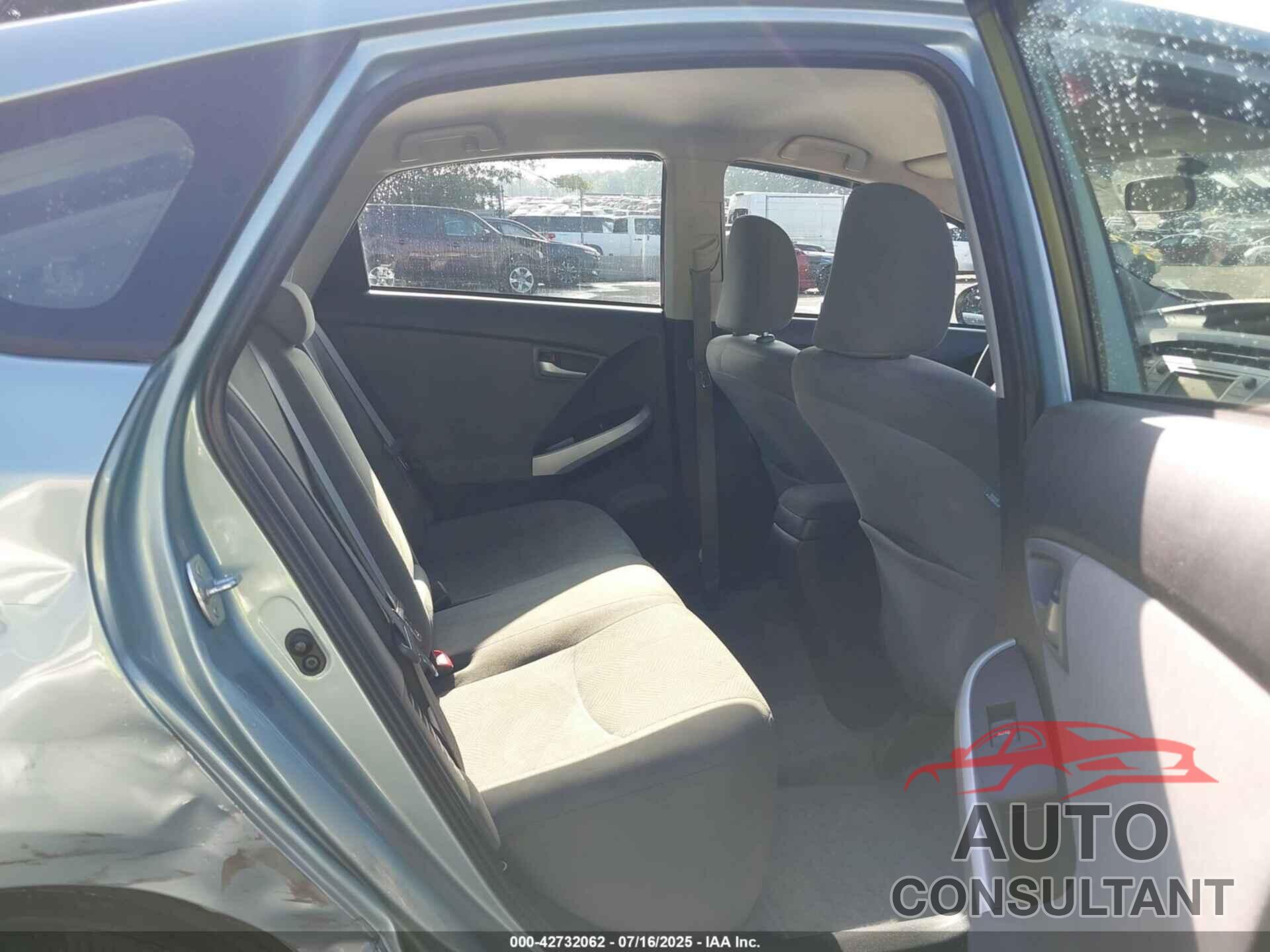 TOYOTA PRIUS 2013 - JTDKN3DU6D1695951