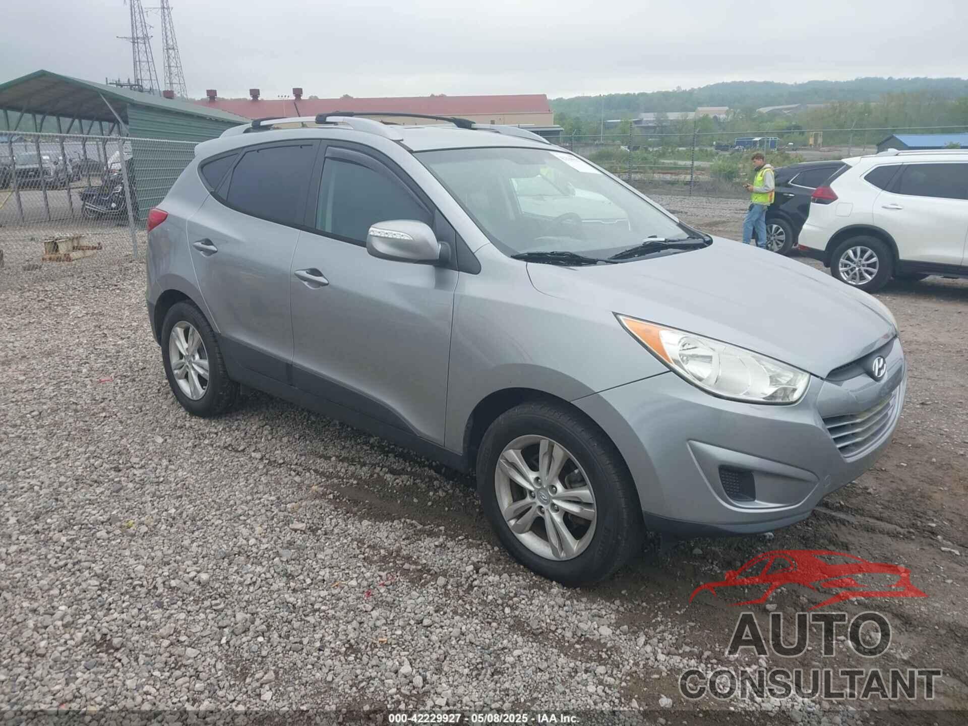 HYUNDAI TUCSON 2012 - KM8JU3AC3CU391107