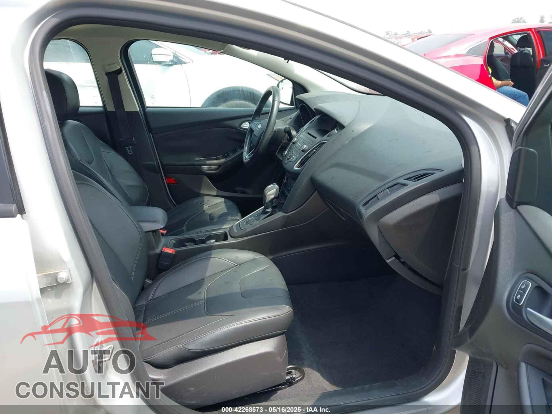 FORD FOCUS 2016 - 1FADP3F24GL295366