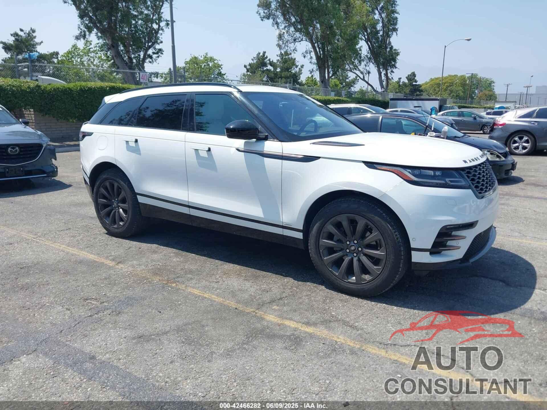 LAND ROVER RANGE ROVER VELAR 2018 - SALYL2RX1JA747276